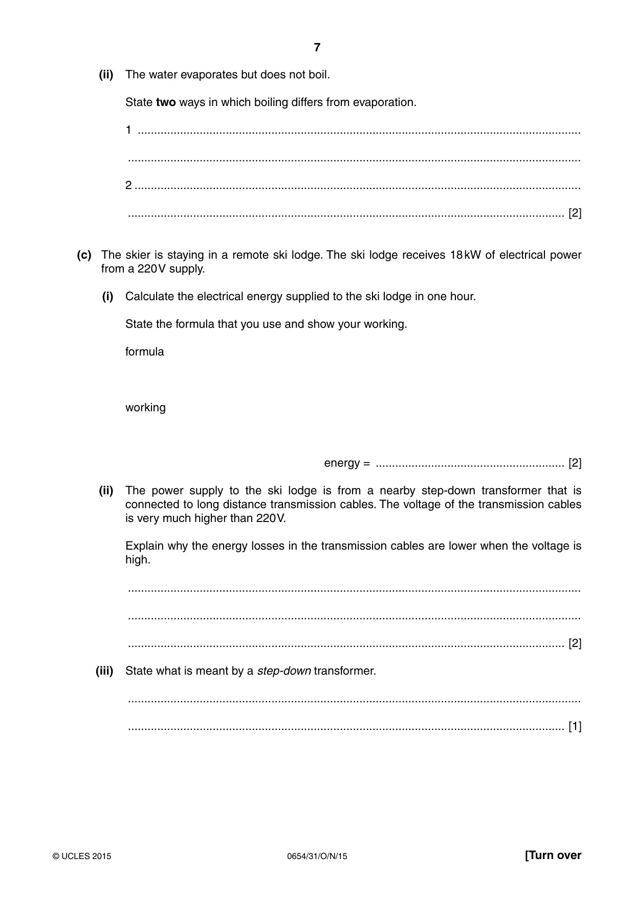 Cambridge IGCSE Sciences - Co-ordinated (Double) 0654 2015 Oct/Nov Paper 3 · Variant 1 question paper, page 7 of 32