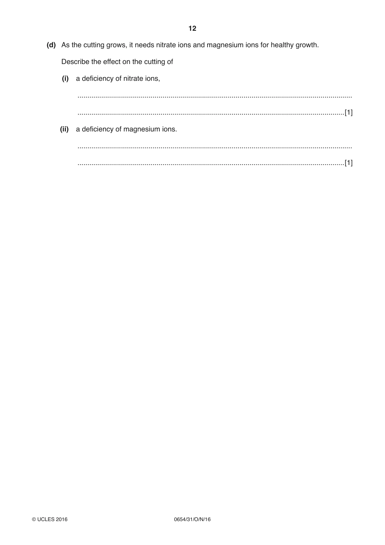 Cambridge IGCSE Sciences - Co-ordinated (Double) 0654 2016 Oct/Nov Paper 3 · Variant 1 question paper, page 12 of 32