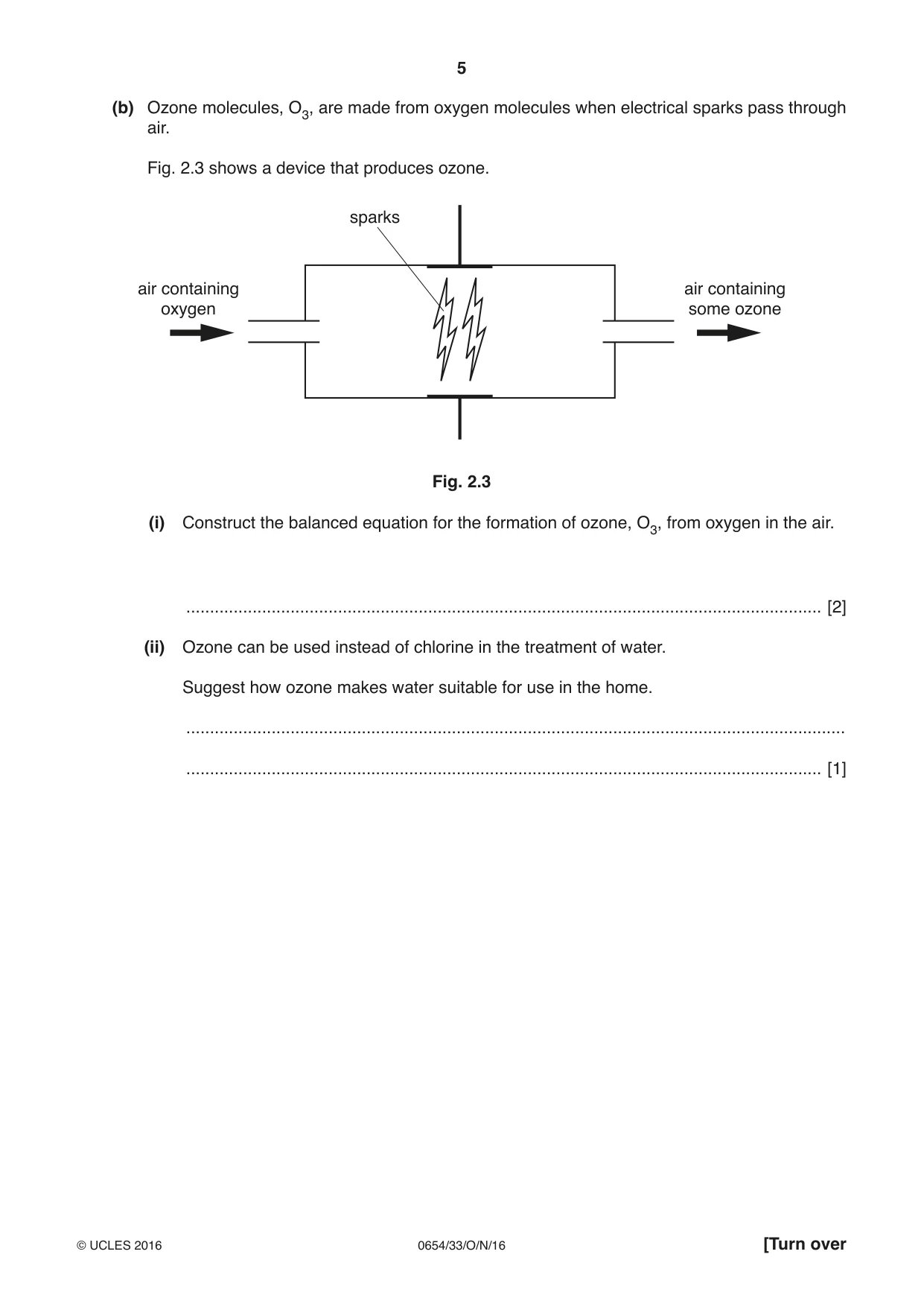 Cambridge IGCSE Sciences - Co-ordinated (Double) 0654 2016 Oct/Nov Paper 3 · Variant 3 question paper, page 5 of 32