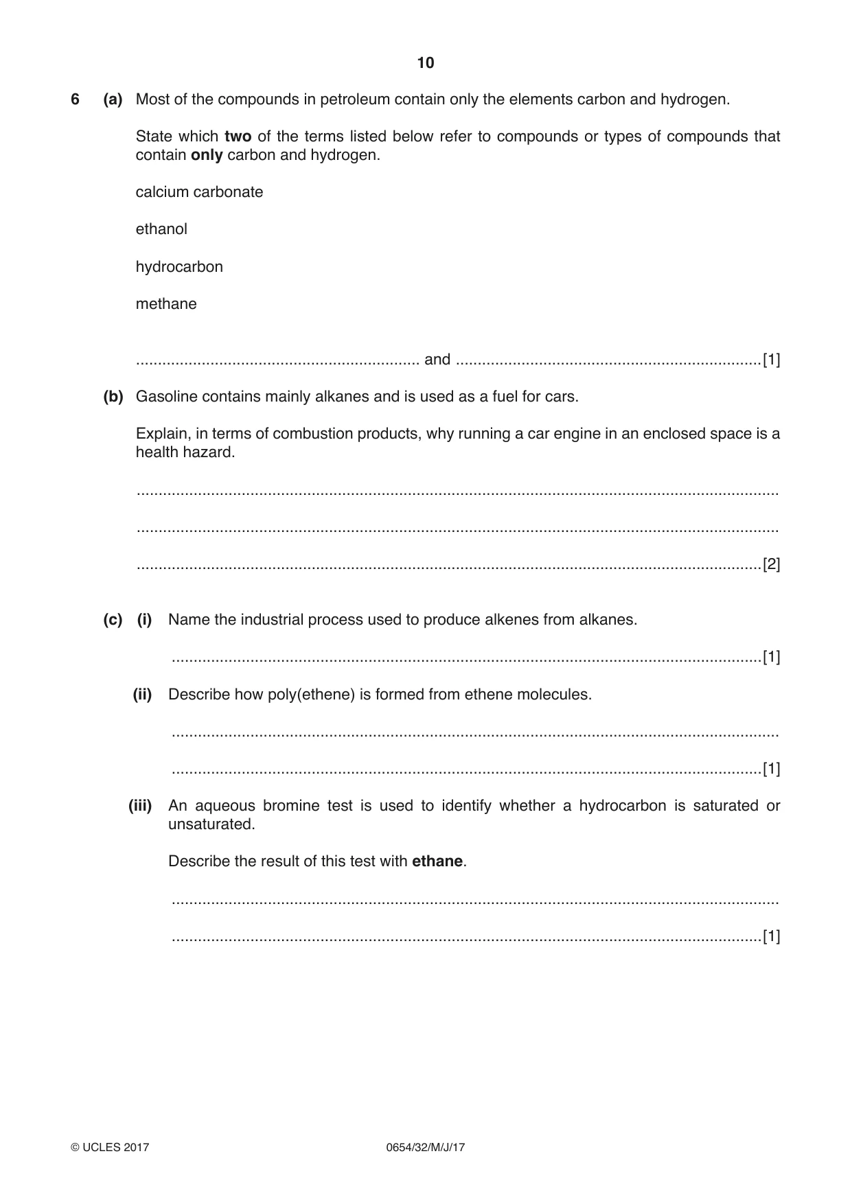 Cambridge IGCSE Sciences - Co-ordinated (Double) 0654 2017 May/June Paper 3 · Variant 2 question paper, page 10 of 28