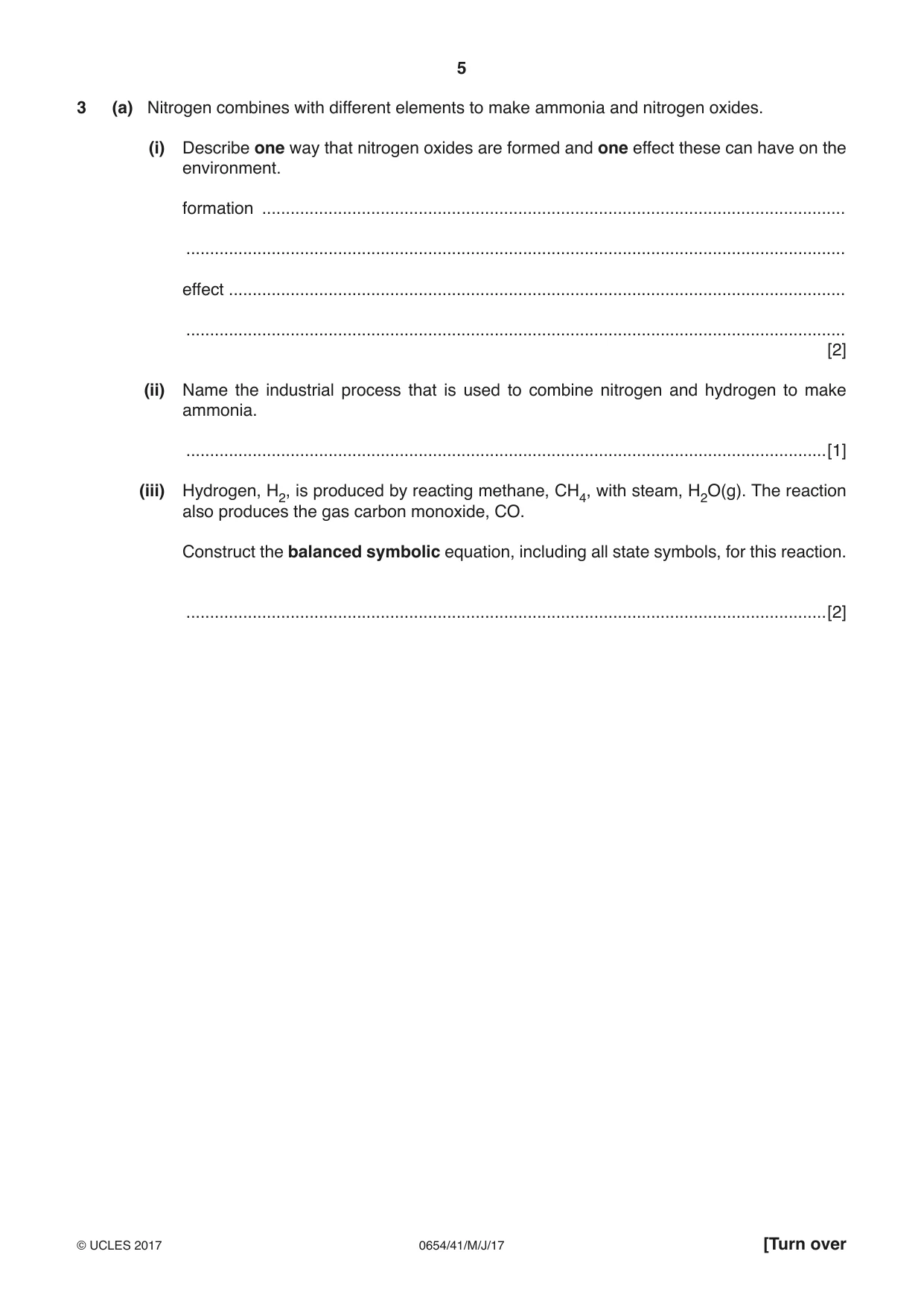 Cambridge IGCSE Sciences - Co-ordinated (Double) 0654 2017 May/June Paper 4 · Variant 1 question paper, page 5 of 28