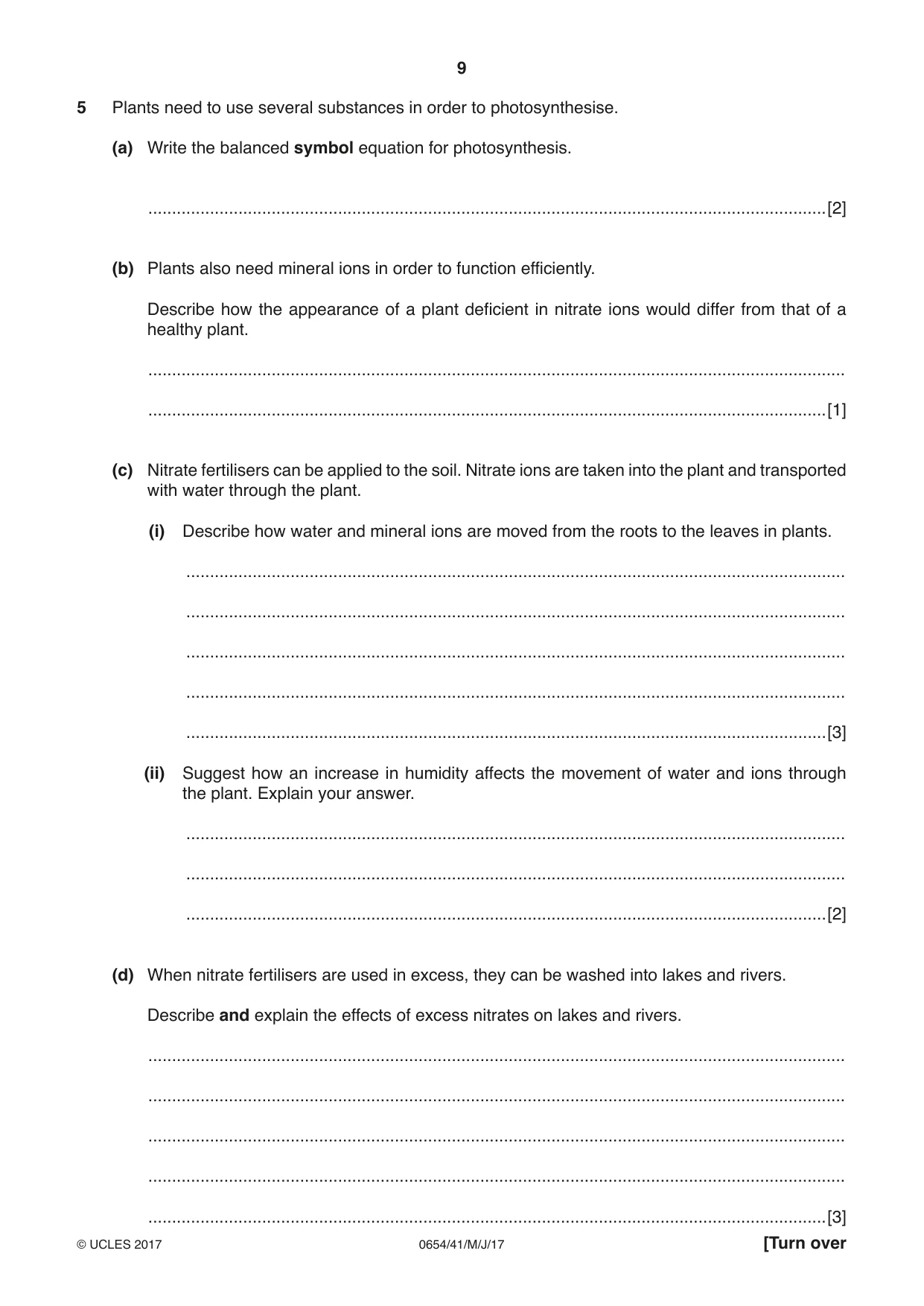 Cambridge IGCSE Sciences - Co-ordinated (Double) 0654 2017 May/June Paper 4 · Variant 1 question paper, page 9 of 28