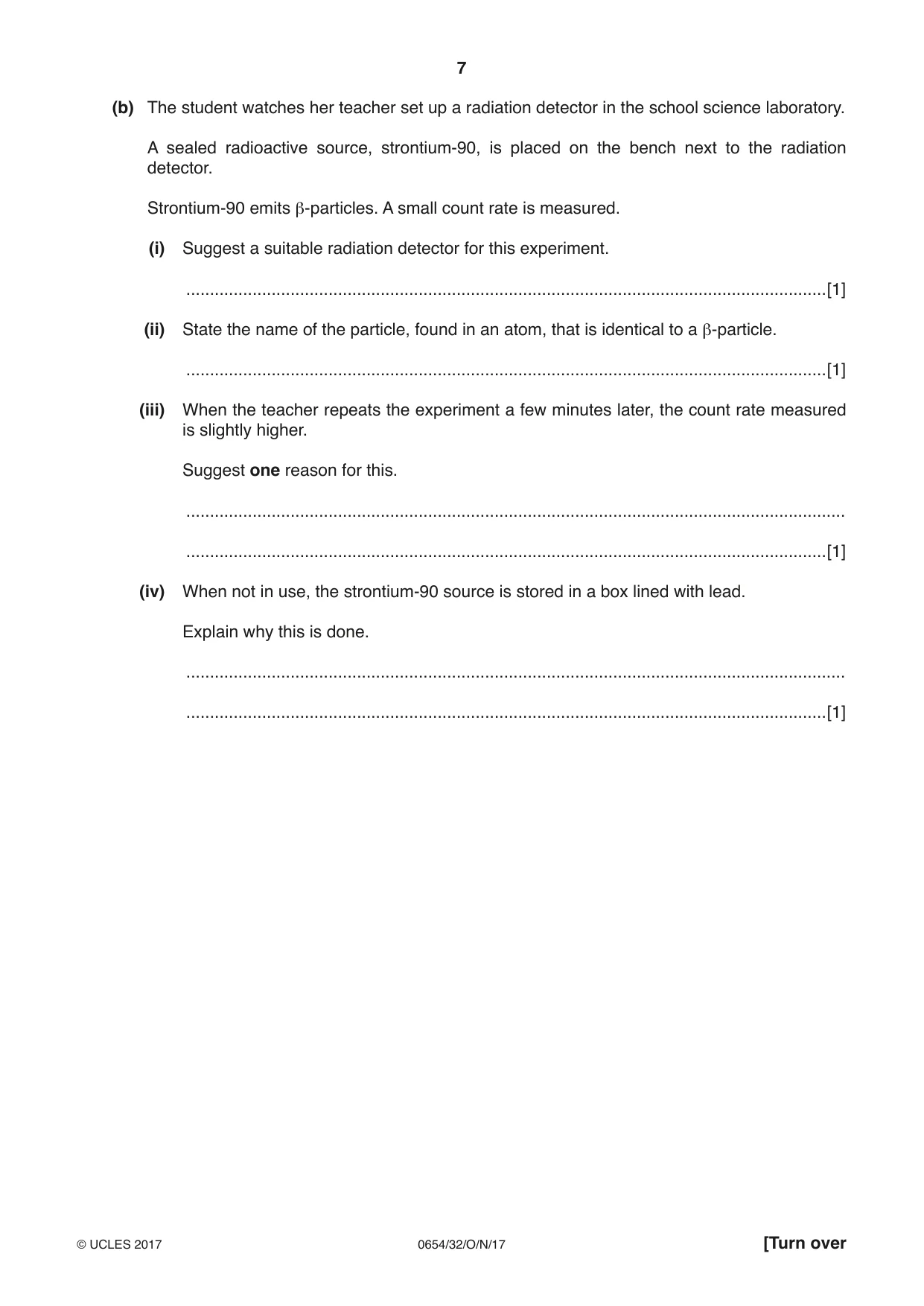 Cambridge IGCSE Sciences - Co-ordinated (Double) 0654 2017 Oct/Nov Paper 3 · Variant 2 question paper, page 7 of 32