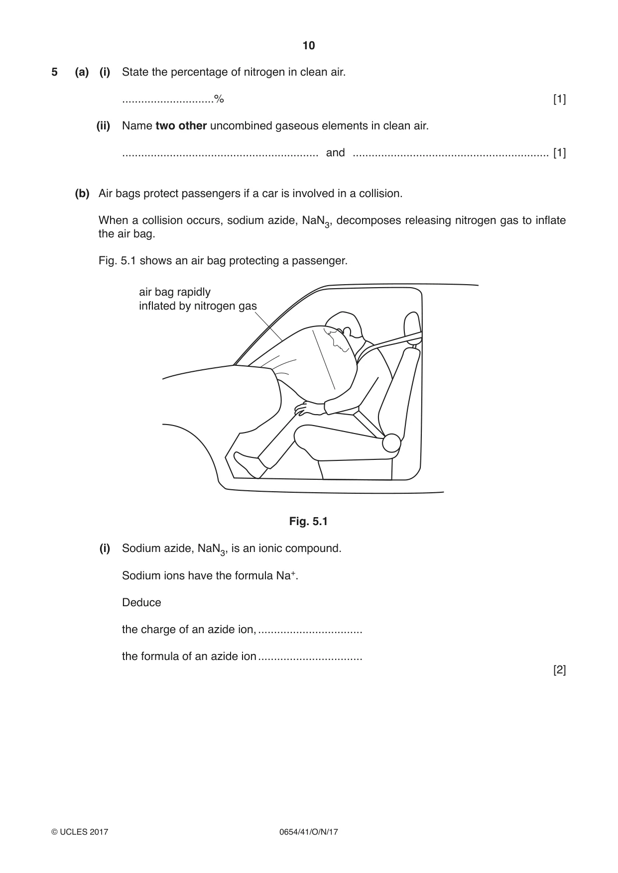 Cambridge IGCSE Sciences - Co-ordinated (Double) 0654 2017 Oct/Nov Paper 4 · Variant 1 question paper, page 10 of 32