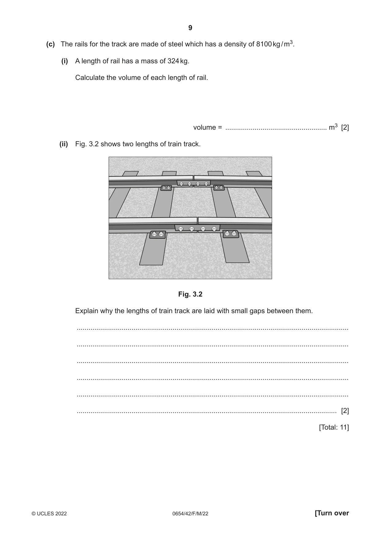 Cambridge IGCSE Sciences - Co-ordinated (Double) 0654 2022 Feb/March Paper 4 · Variant 2 question paper, page 9 of 28