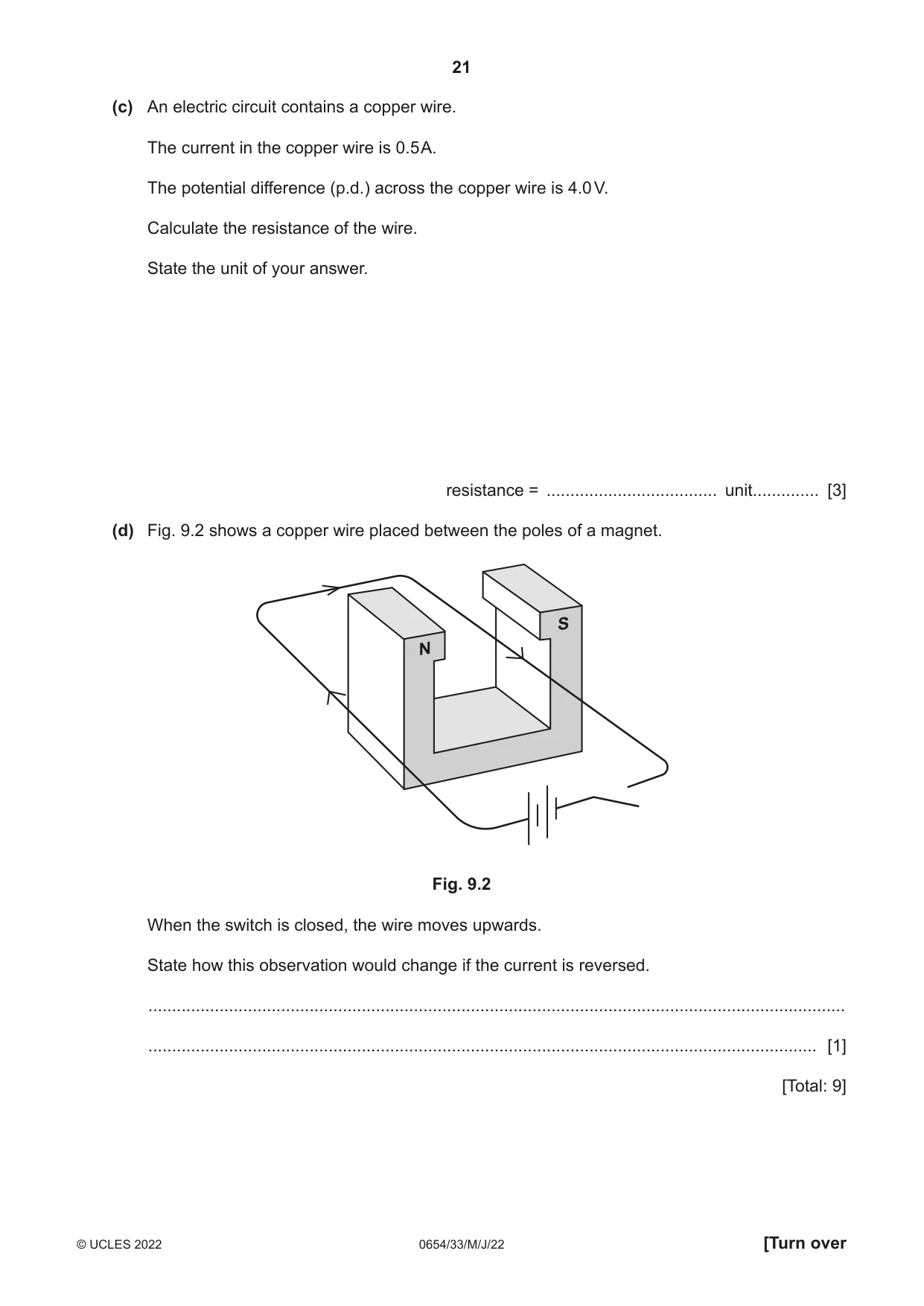 Cambridge IGCSE Sciences - Co-ordinated (Double) 0654 2022 May/June Paper 3 · Variant 3 question paper, page 21 of 32