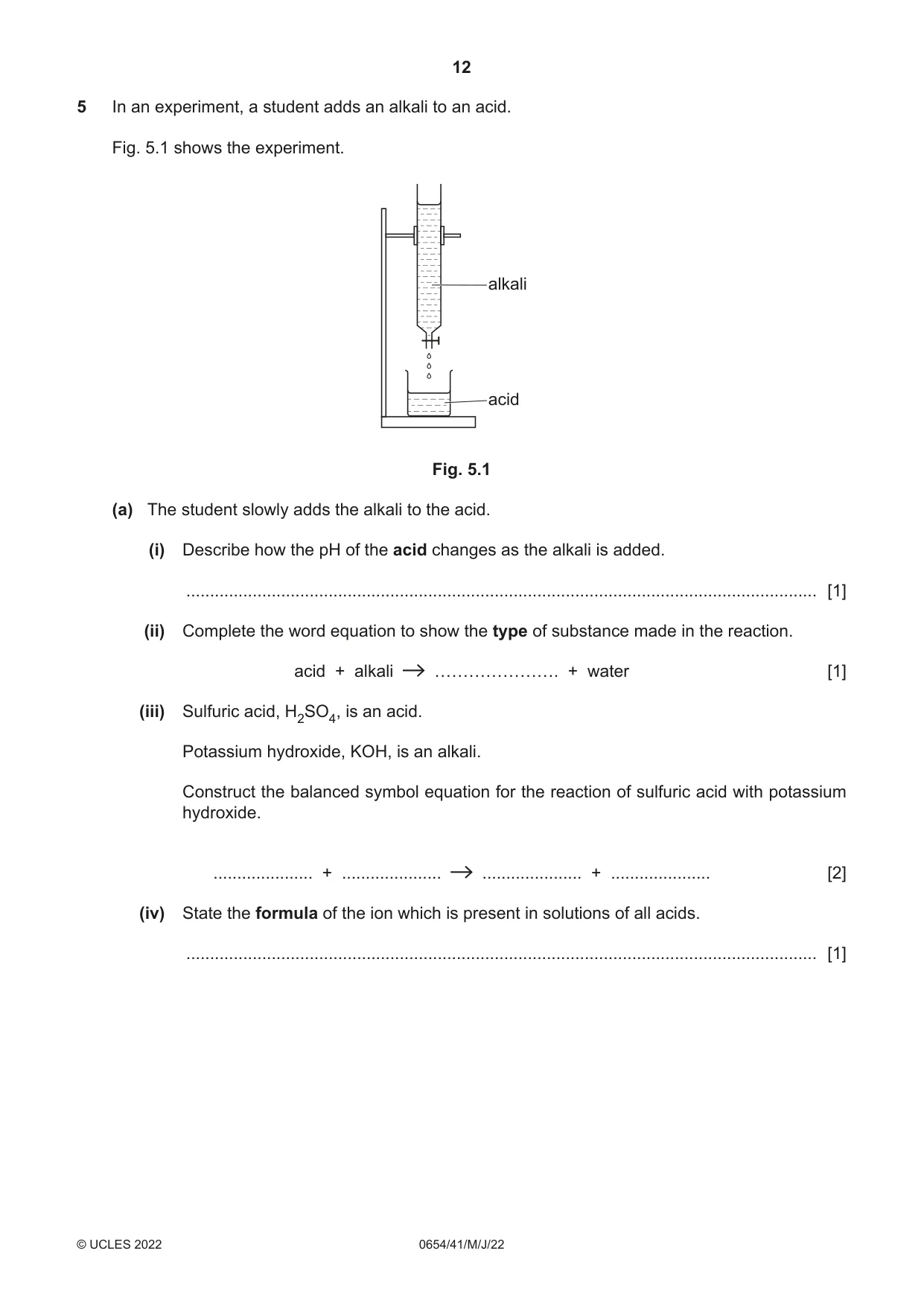 Cambridge IGCSE Sciences - Co-ordinated (Double) 0654 2022 May/June Paper 4 · Variant 1 question paper, page 12 of 36