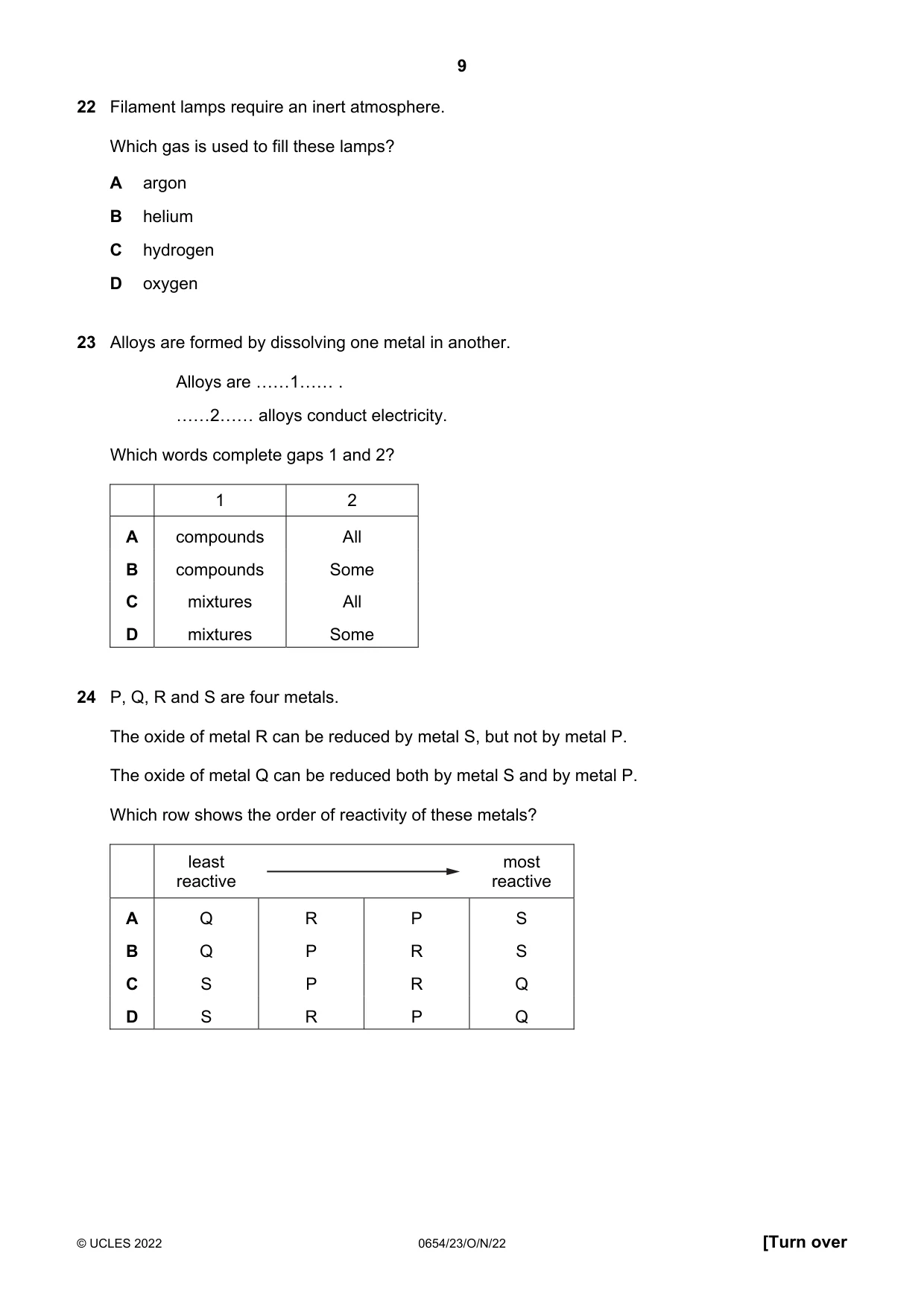 Cambridge IGCSE Sciences - Co-ordinated (Double) 0654 2022 Oct/Nov Paper 2 · Variant 3 question paper, page 9 of 16