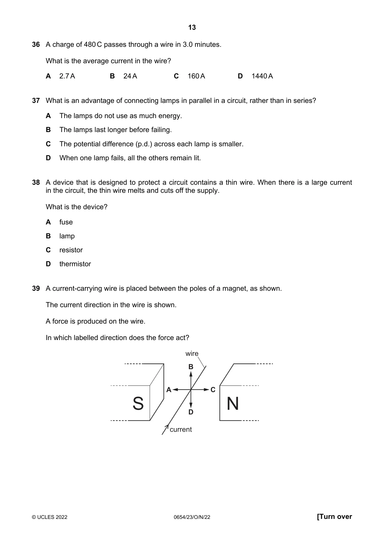 Cambridge IGCSE Sciences - Co-ordinated (Double) 0654 2022 Oct/Nov Paper 2 · Variant 3 question paper, page 13 of 16