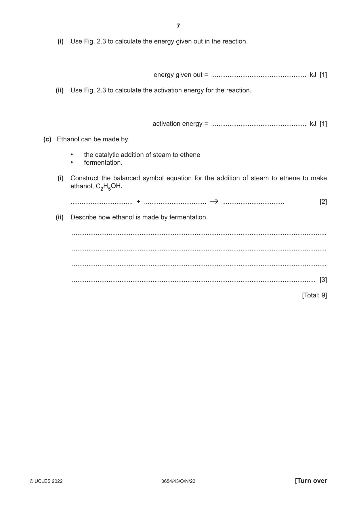 Cambridge IGCSE Sciences - Co-ordinated (Double) 0654 2022 Oct/Nov Paper 4 · Variant 3 question paper, page 7 of 32