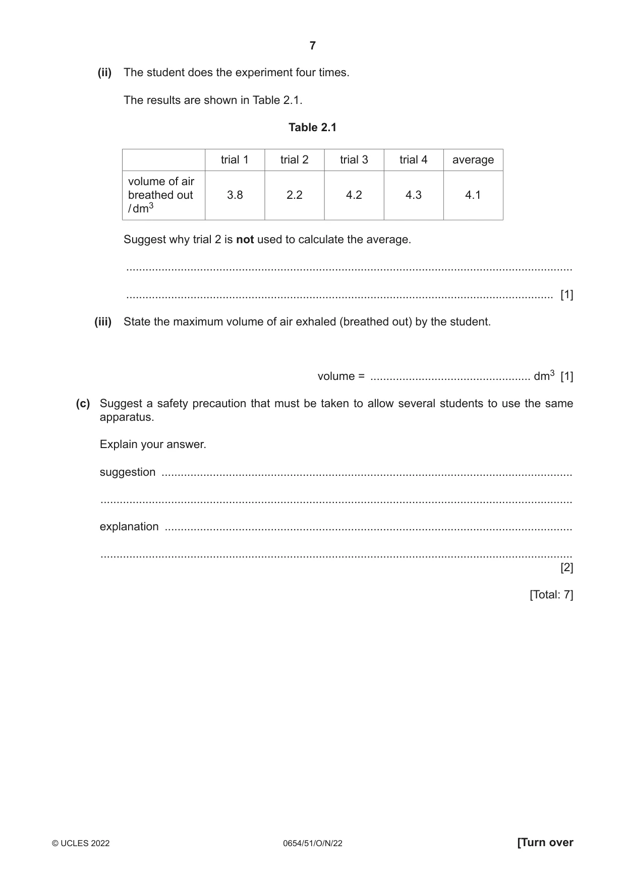 Cambridge IGCSE Sciences - Co-ordinated (Double) 0654 2022 Oct/Nov Paper 5 · Variant 1 question paper, page 7 of 20