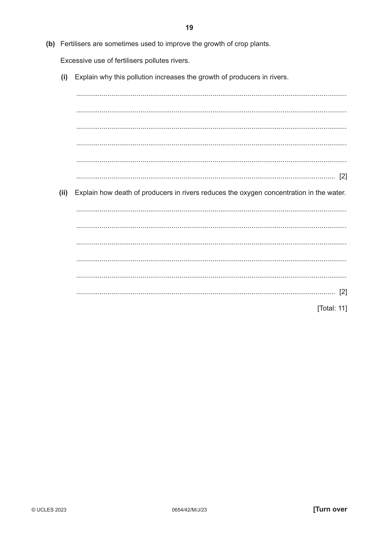 Cambridge IGCSE Sciences - Co-ordinated (Double) 0654 2023 May/June Paper 4 · Variant 2 question paper, page 19 of 32