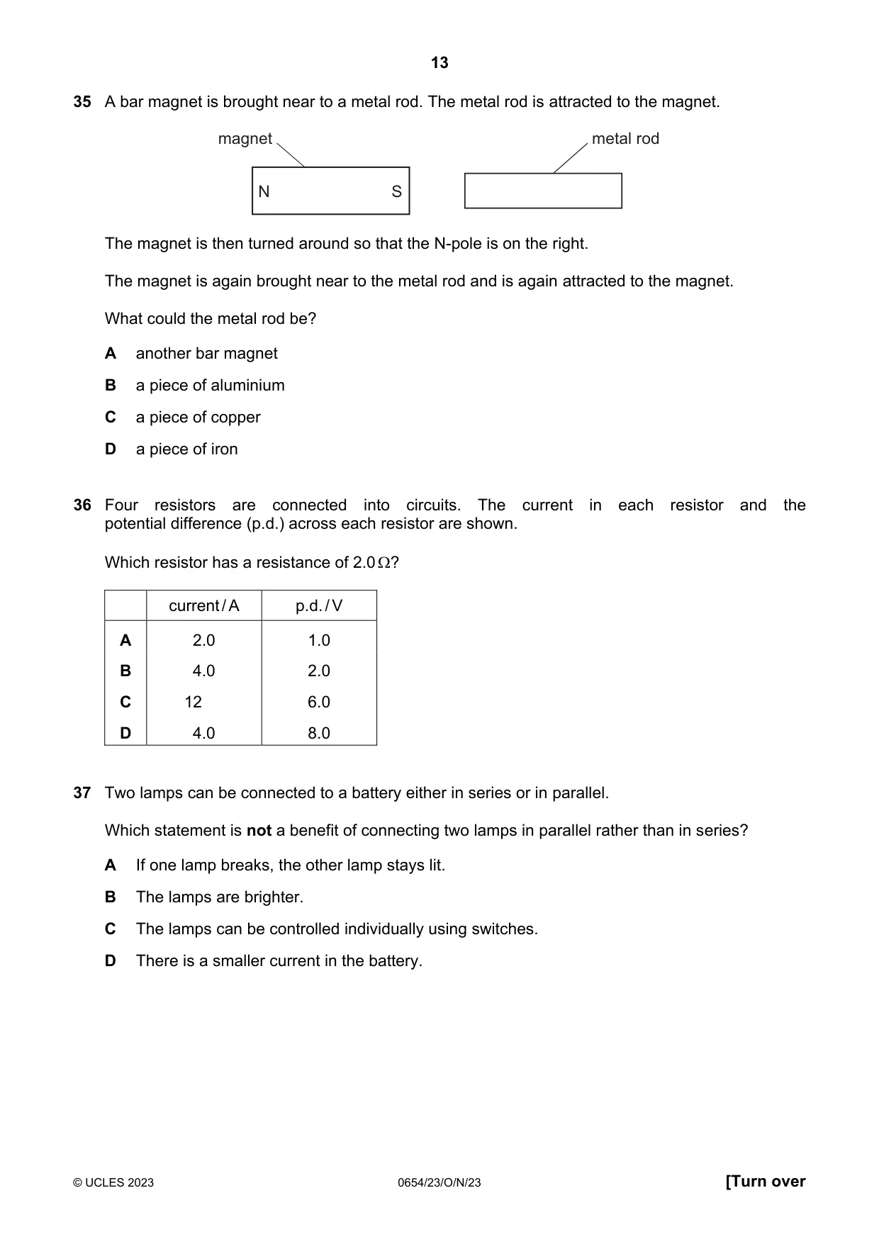Cambridge IGCSE Sciences - Co-ordinated (Double) 0654 2023 Oct/Nov Paper 2 · Variant 3 question paper, page 13 of 16
