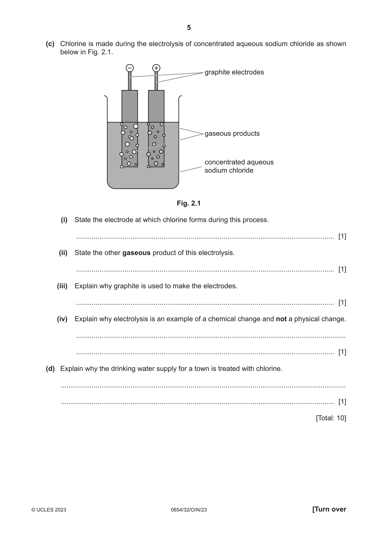 Cambridge IGCSE Sciences - Co-ordinated (Double) 0654 2023 Oct/Nov Paper 3 · Variant 2 question paper, page 5 of 32