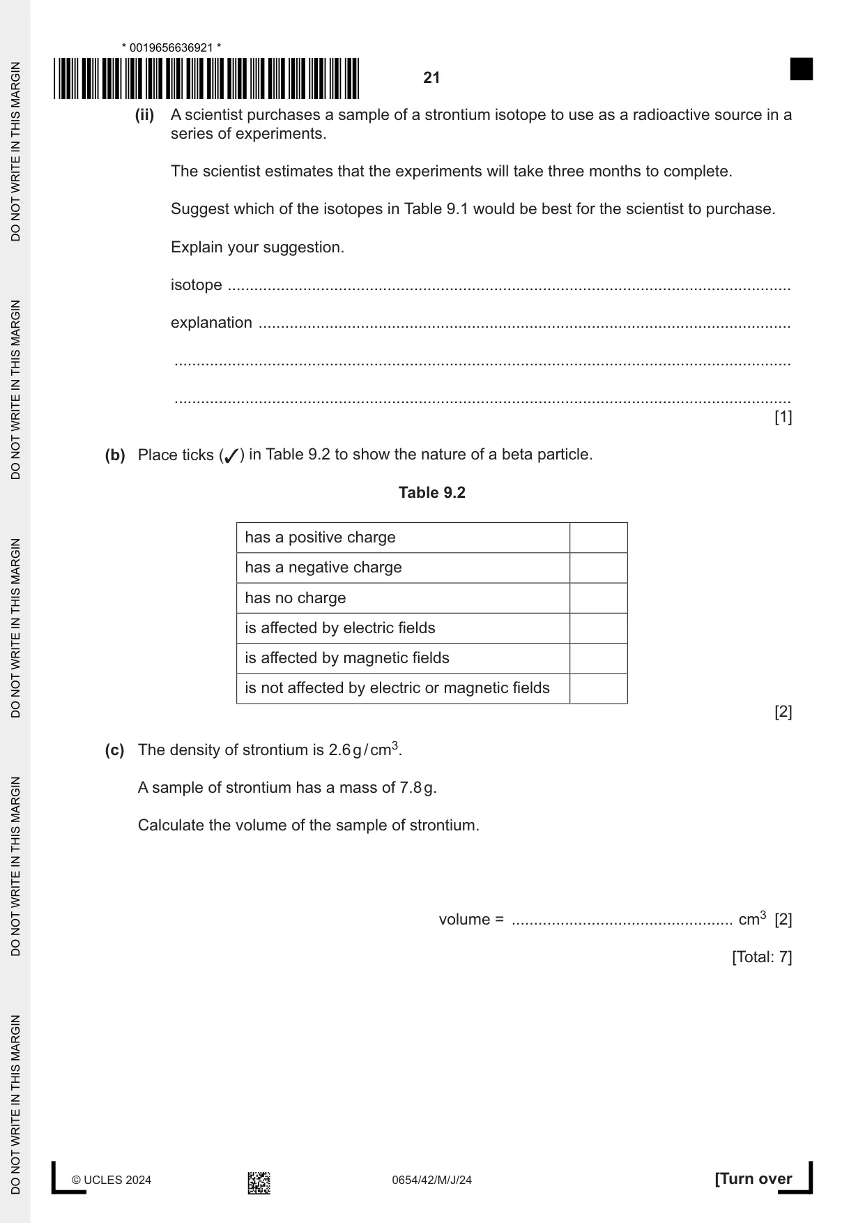 Cambridge IGCSE Sciences - Co-ordinated (Double) 0654 2024 May/June Paper 4 · Variant 2 question paper, page 21 of 28