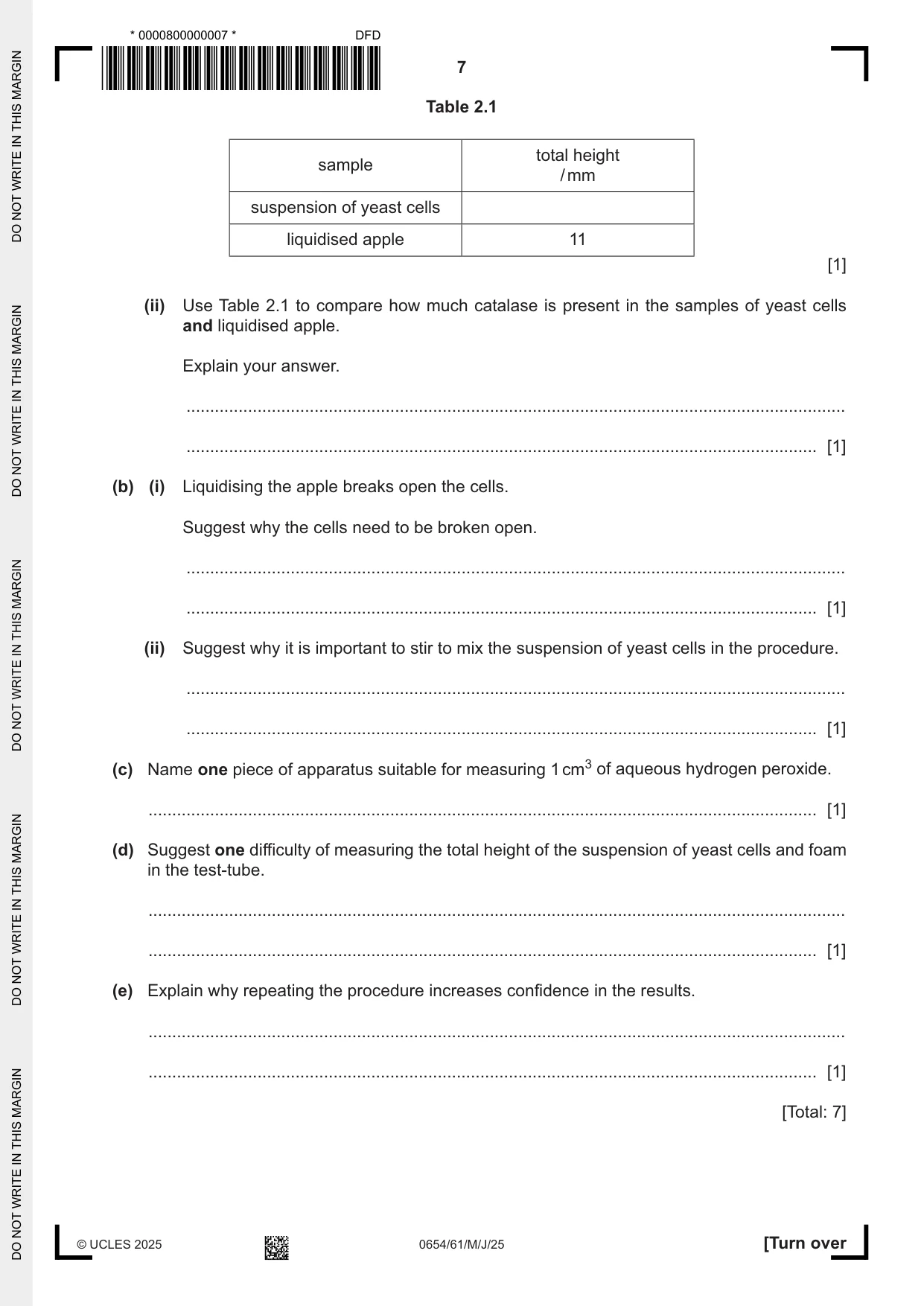 Cambridge IGCSE Sciences - Co-ordinated (Double) 0654 2025 May/June Paper 6 · Variant 1 question paper, page 7 of 24