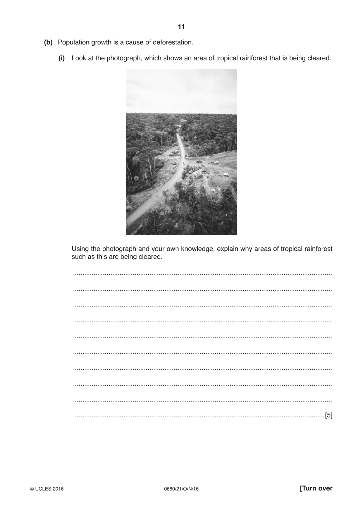 Cambridge IGCSE Environmental Management 0680 2016 Oct/Nov Paper 2 · Variant 1 question paper, page 11 of 16
