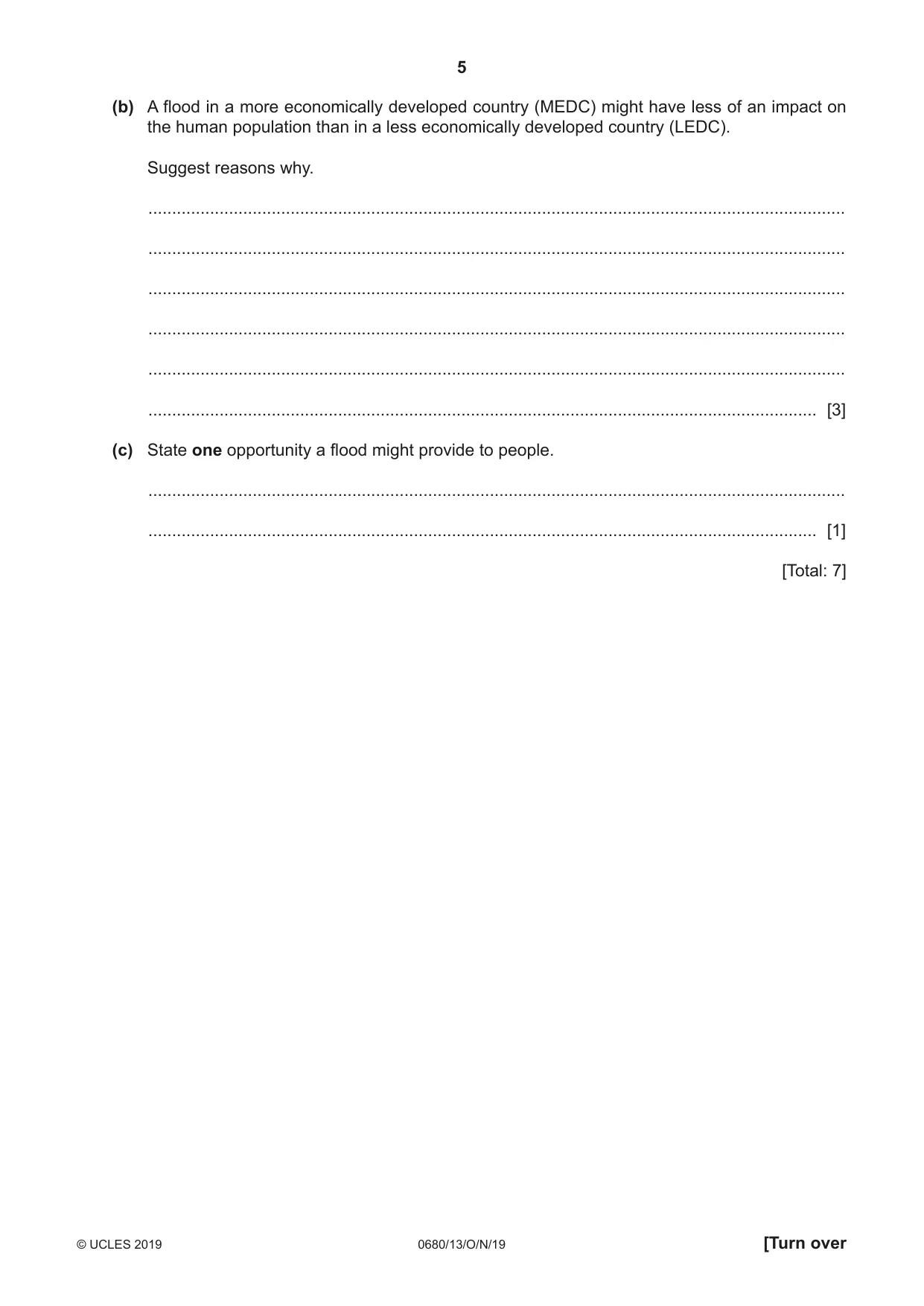 Cambridge IGCSE Environmental Management 0680 2019 Oct/Nov Paper 1 · Variant 3 question paper, page 5 of 20