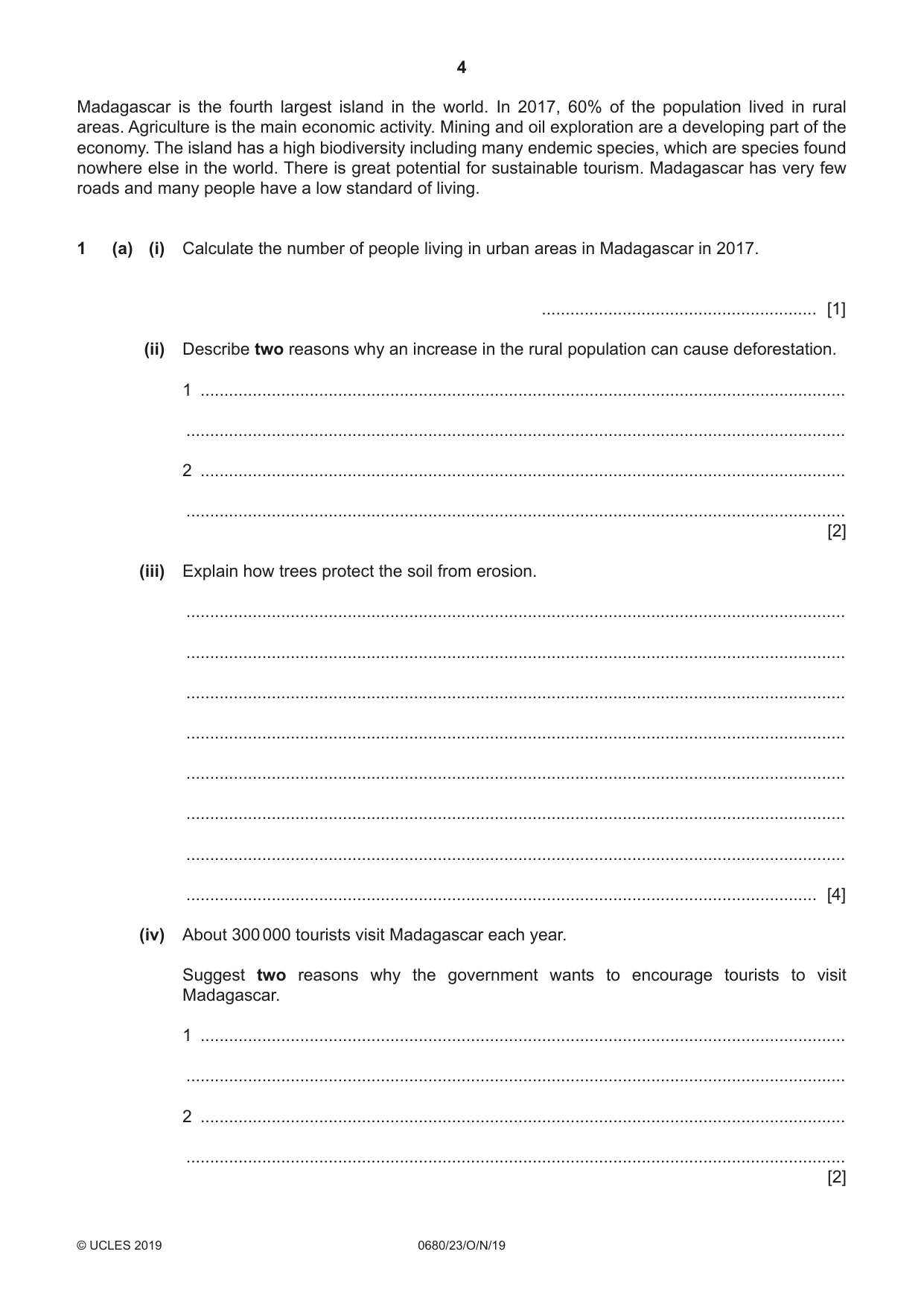 Cambridge IGCSE Environmental Management 0680 2019 Oct/Nov Paper 2 · Variant 3 question paper, page 4 of 24