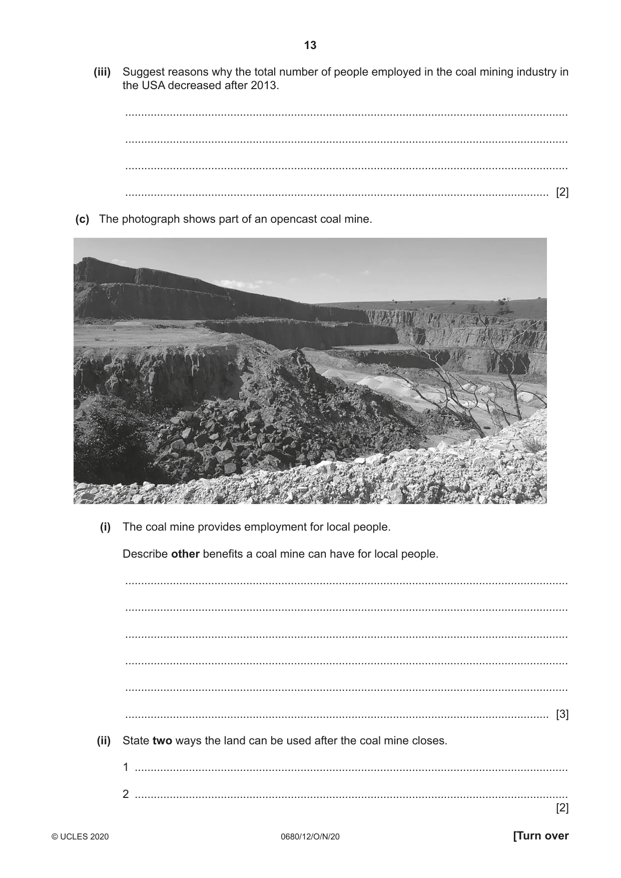 Cambridge IGCSE Environmental Management 0680 2020 Oct/Nov Paper 1 · Variant 2 question paper, page 13 of 20