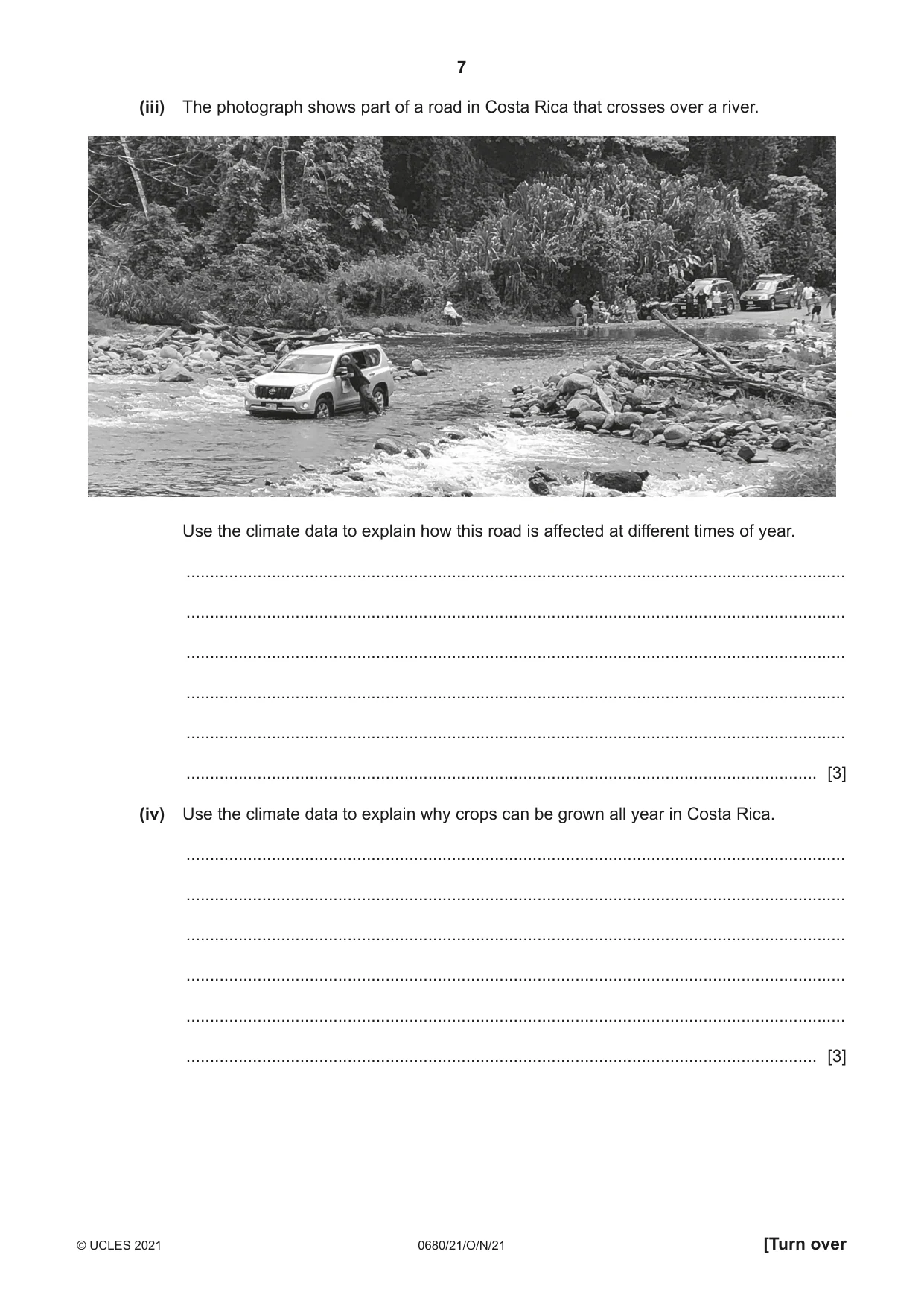 Cambridge IGCSE Environmental Management 0680 2021 Oct/Nov Paper 2 · Variant 1 question paper, page 7 of 24