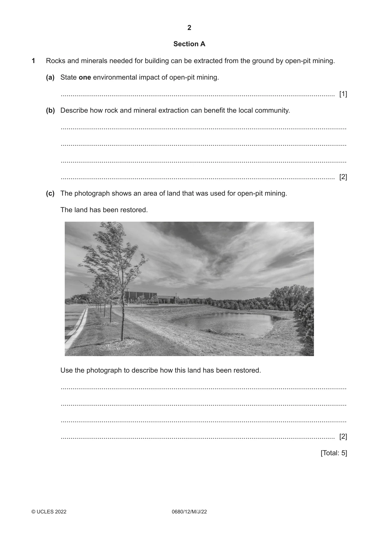 Cambridge IGCSE Environmental Management 0680 2022 May/June Paper 1 · Variant 2 question paper, page 2 of 20