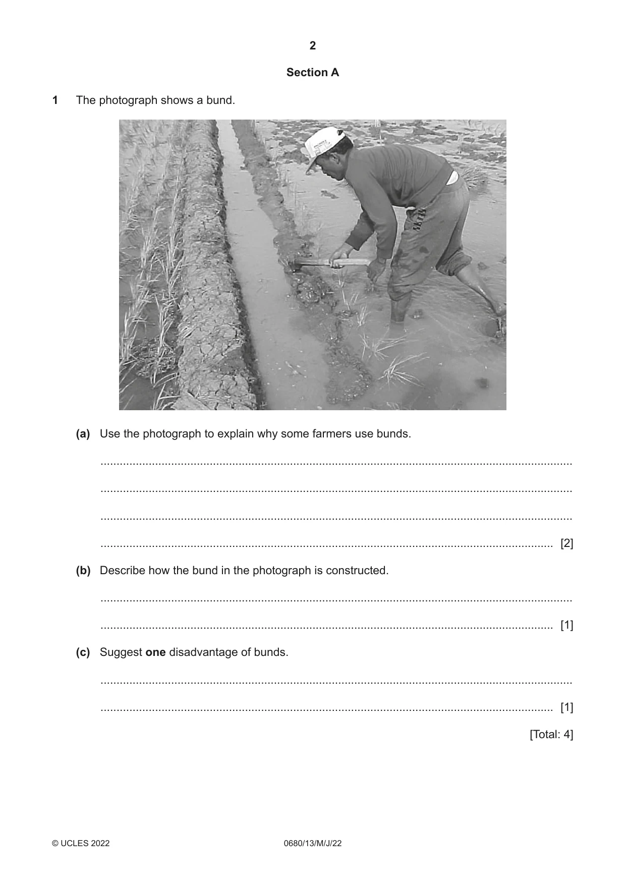 Cambridge IGCSE Environmental Management 0680 2022 May/June Paper 1 · Variant 3 question paper, page 2 of 20