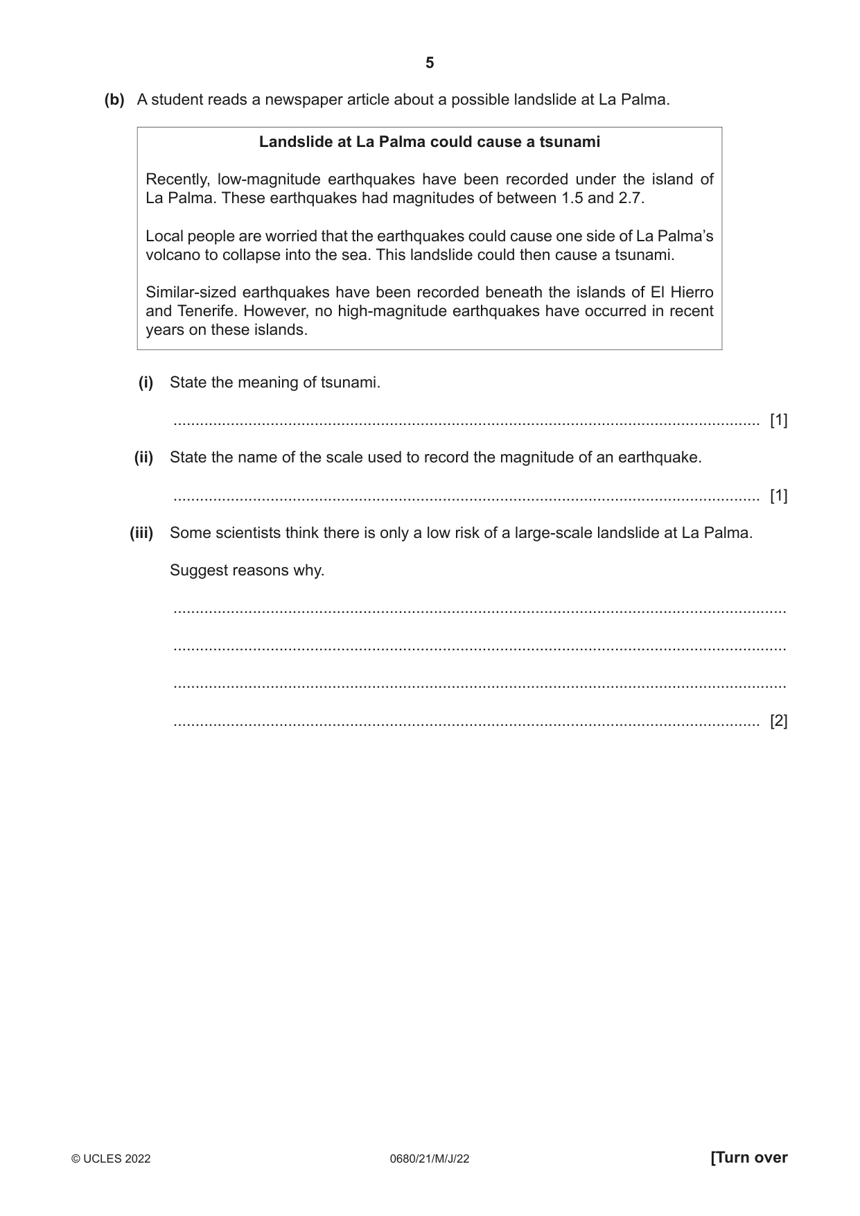 Cambridge IGCSE Environmental Management 0680 2022 May/June Paper 2 · Variant 1 question paper, page 5 of 24