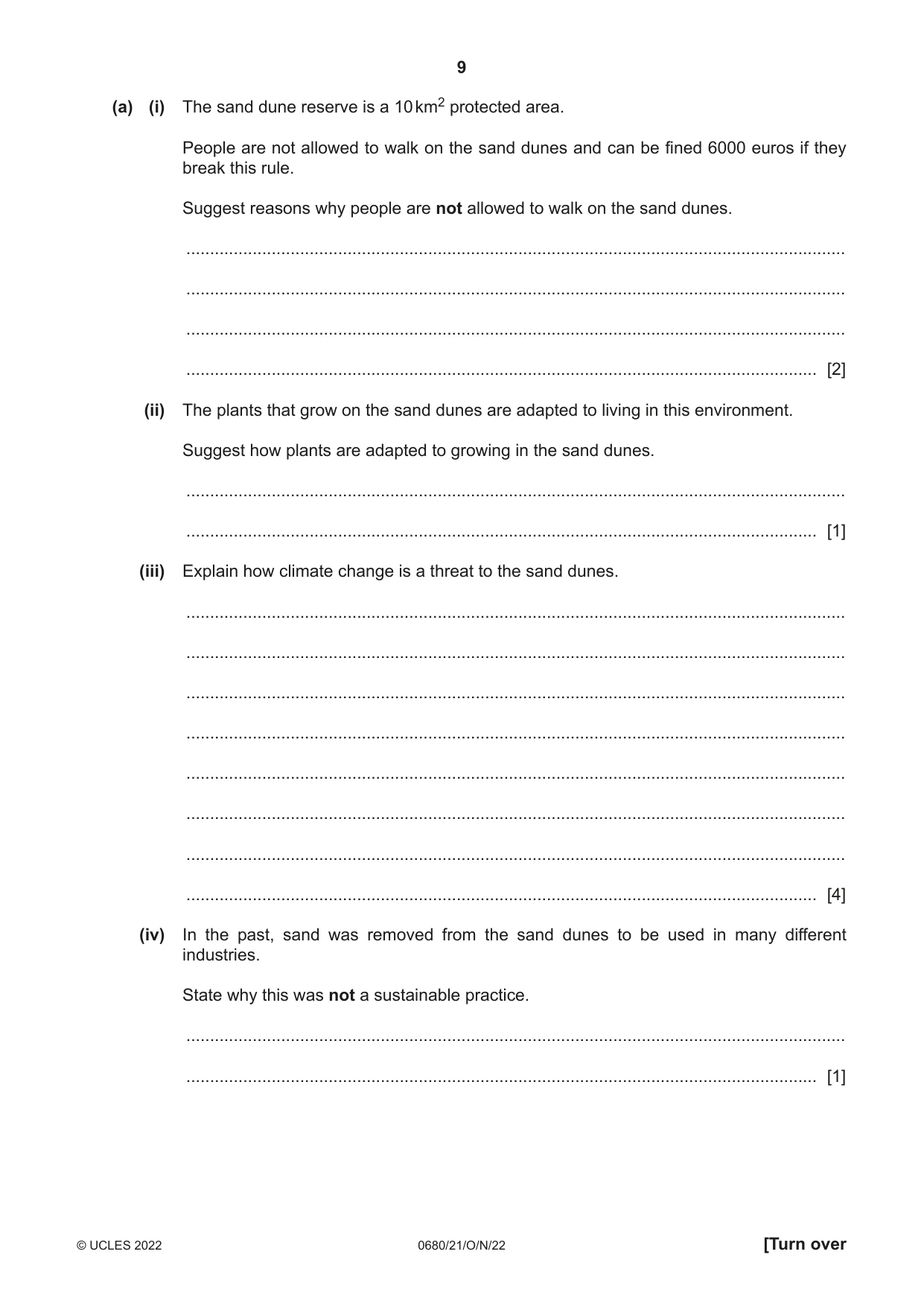 Cambridge IGCSE Environmental Management 0680 2022 Oct/Nov Paper 2 · Variant 1 question paper, page 9 of 24
