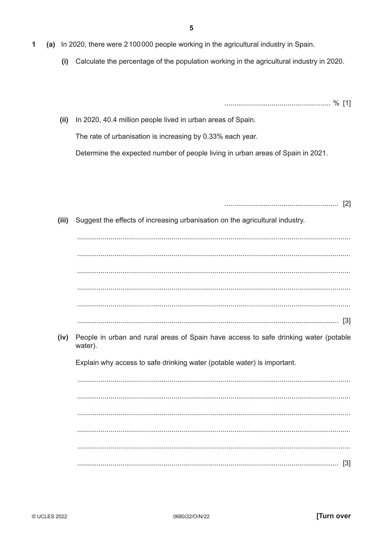 Cambridge IGCSE Environmental Management 0680 2022 Oct/Nov Paper 2 · Variant 2 question paper, page 5 of 28