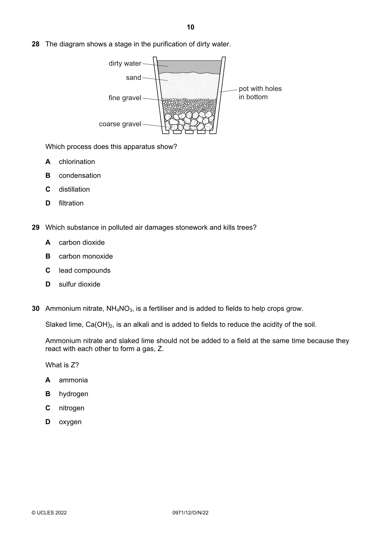 Cambridge IGCSE Chemistry (9-1) 0971 2022 Oct/Nov Paper 1 · Variant 2 question paper, page 10 of 16