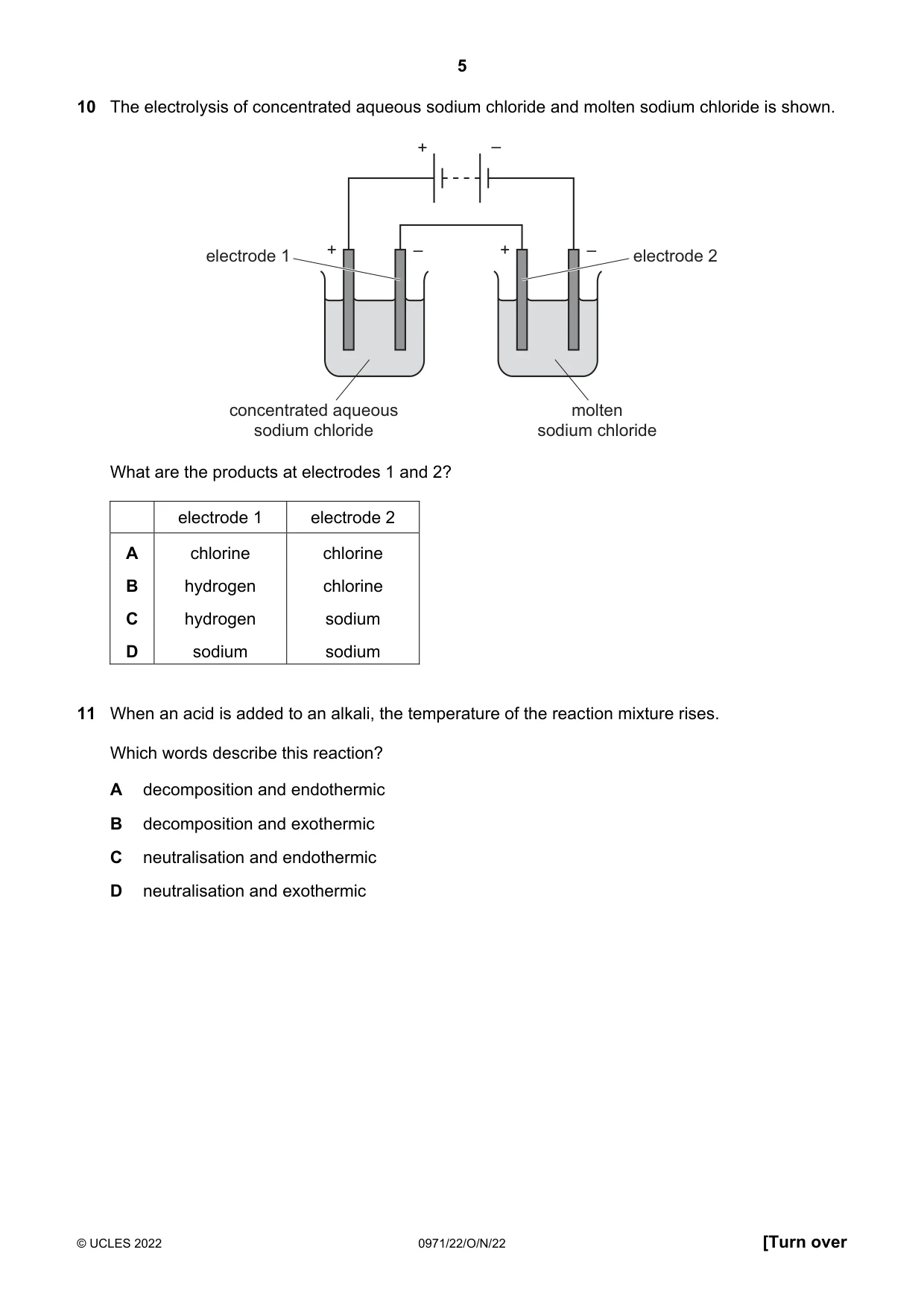 Cambridge IGCSE Chemistry (9-1) 0971 2022 Oct/Nov Paper 2 · Variant 2 question paper, page 5 of 16