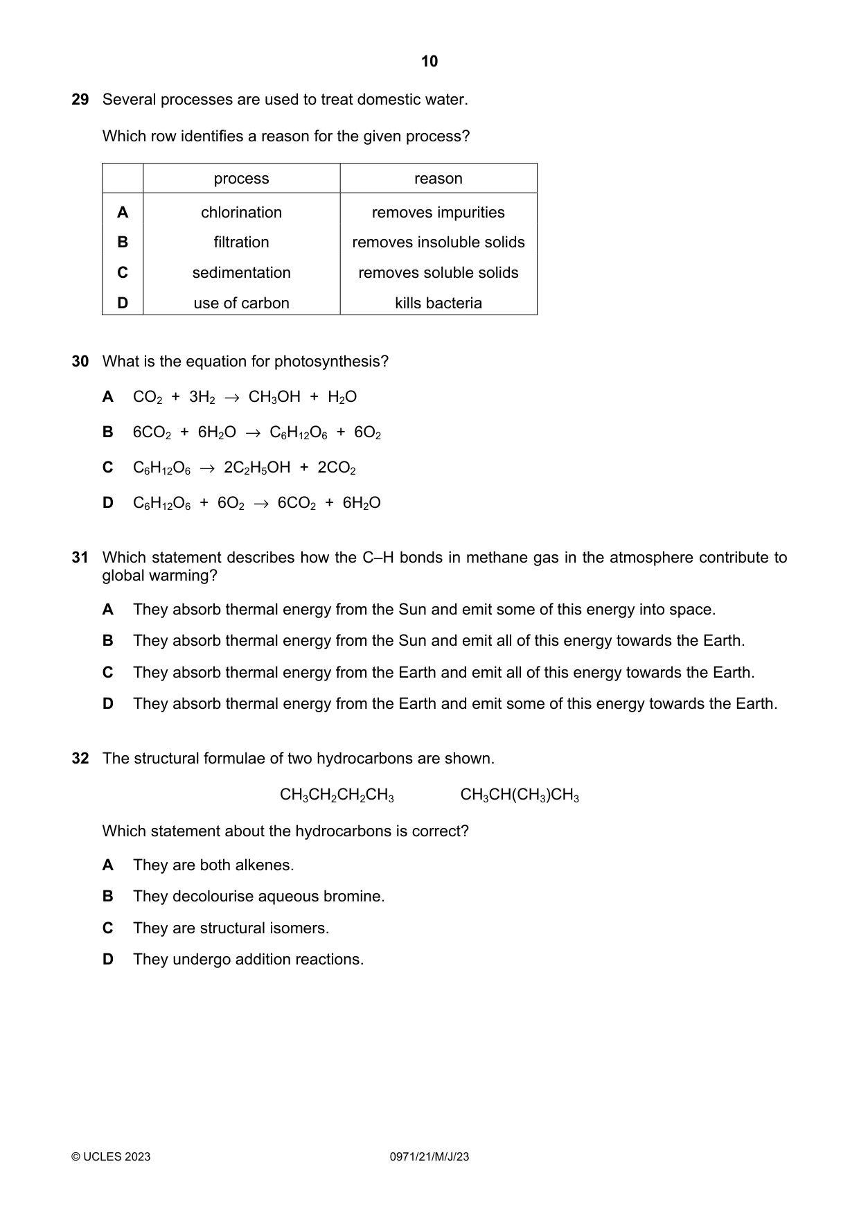 Cambridge IGCSE Chemistry (9-1) 0971 2023 May/June Paper 2 · Variant 1 question paper, page 10 of 16