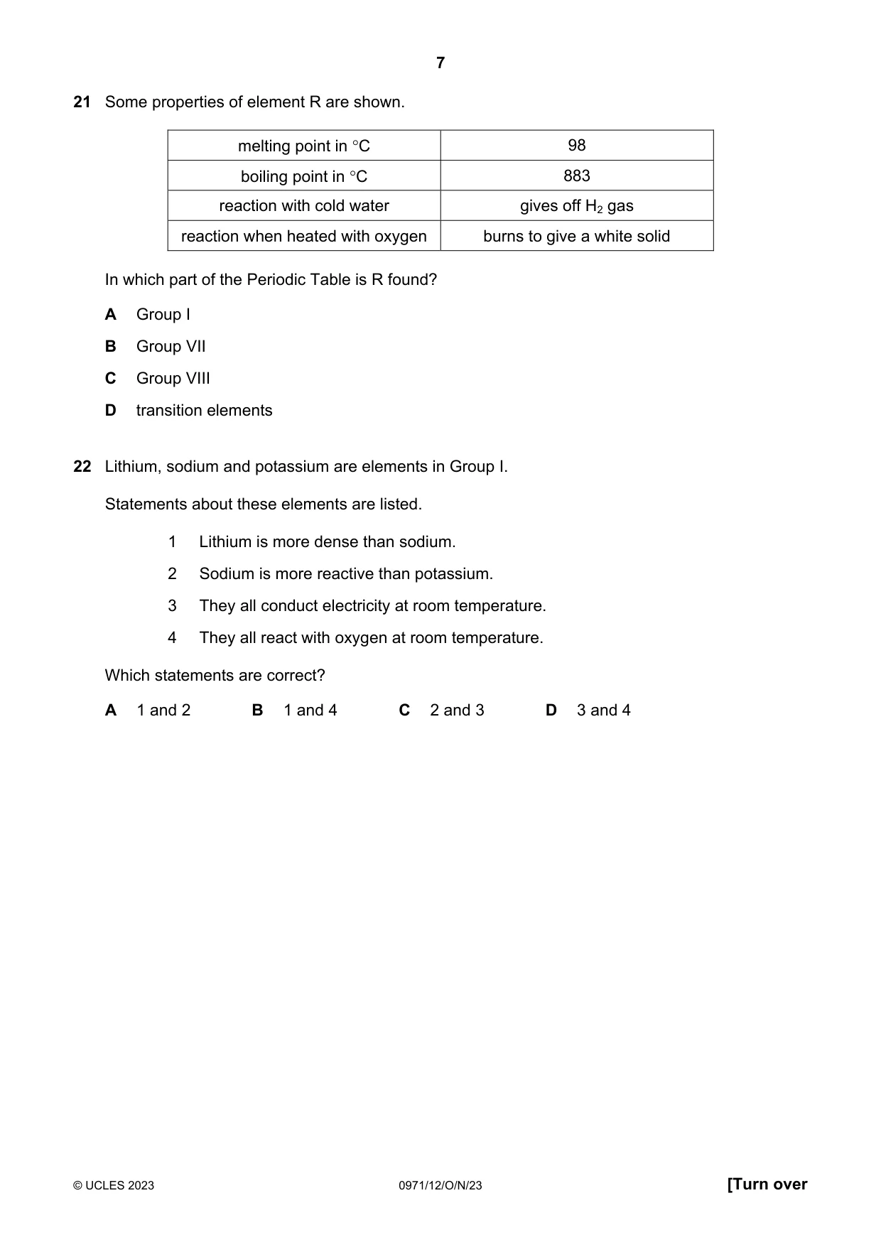 Cambridge IGCSE Chemistry (9-1) 0971 2023 Oct/Nov Paper 1 · Variant 2 question paper, page 7 of 16