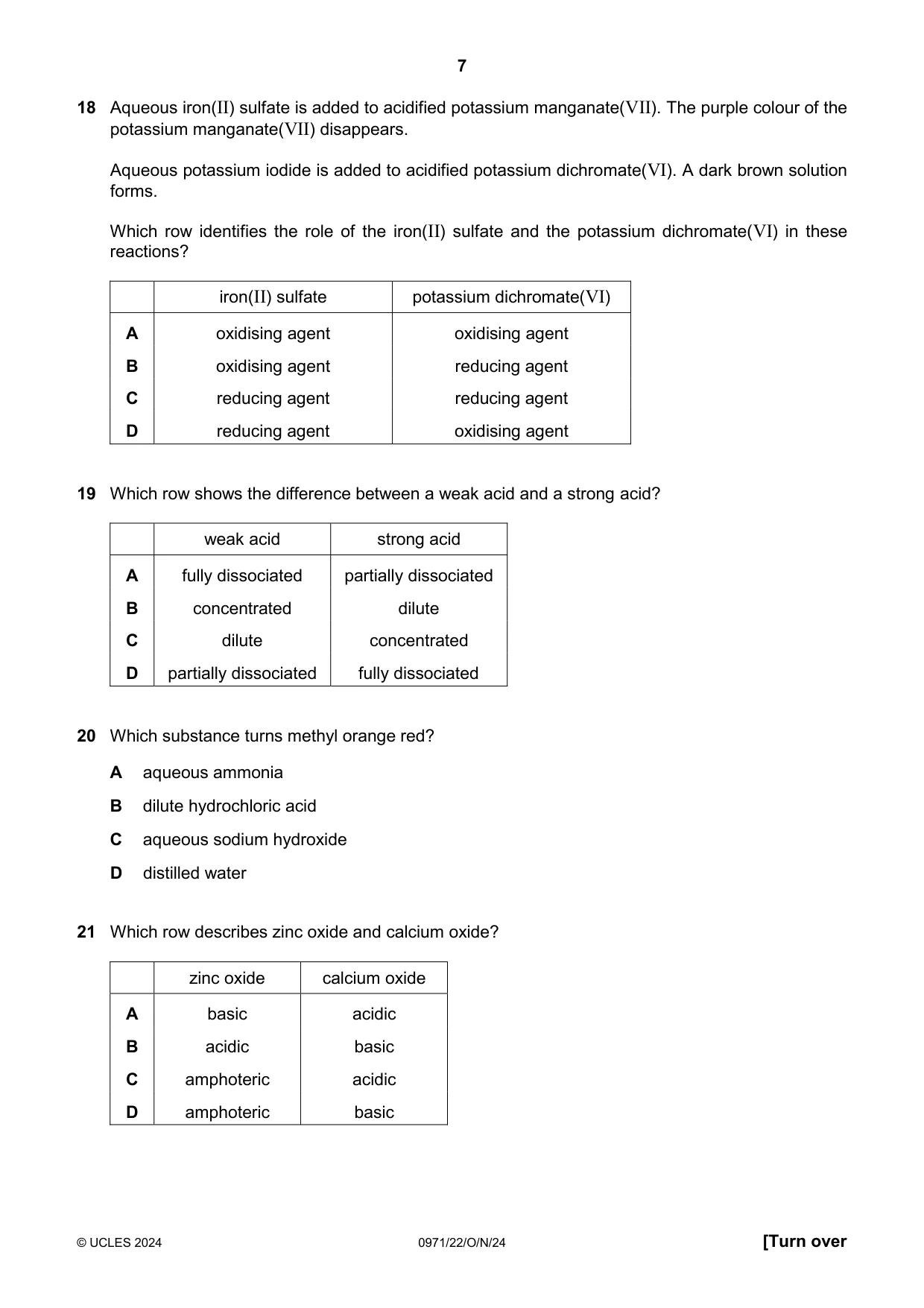 Cambridge IGCSE Chemistry (9-1) 0971 2024 Oct/Nov Paper 2 · Variant 2 question paper, page 7 of 16