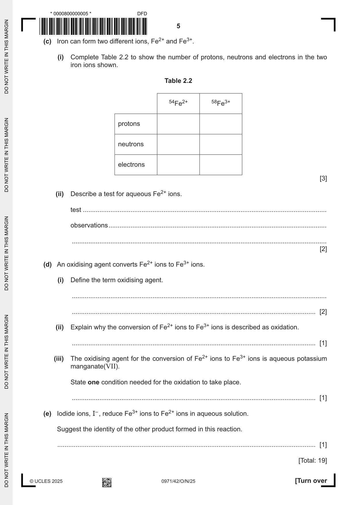 Cambridge IGCSE Chemistry (9-1) 0971 2025 Oct/Nov Paper 4 · Variant 2 question paper, page 5 of 16