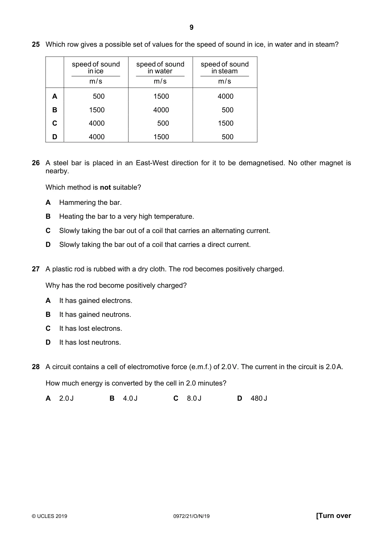 Cambridge IGCSE Physics (9-1) 0972 2019 Oct/Nov Paper 2 · Variant 1 question paper, page 9 of 16