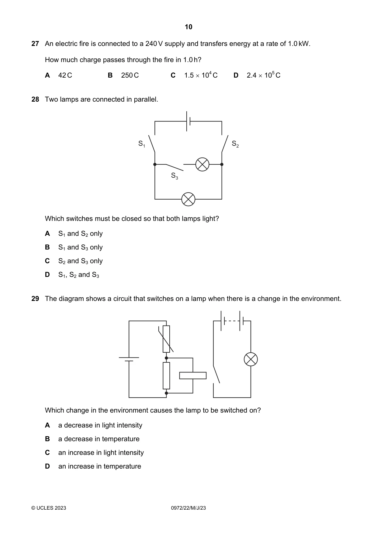 Cambridge IGCSE Physics (9-1) 0972 2023 May/June Paper 2 · Variant 2 question paper, page 10 of 16