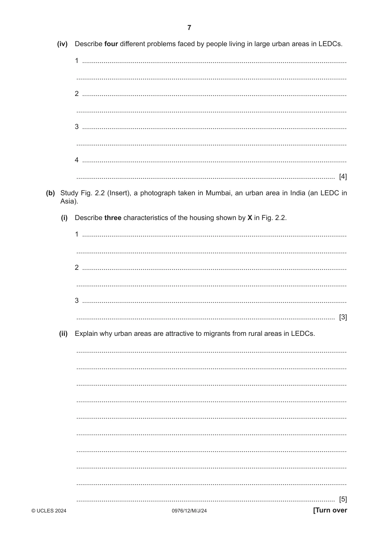 Cambridge IGCSE Geography (9-1) 0976 2024 May/June Paper 1 · Variant 2 question paper, page 7 of 24