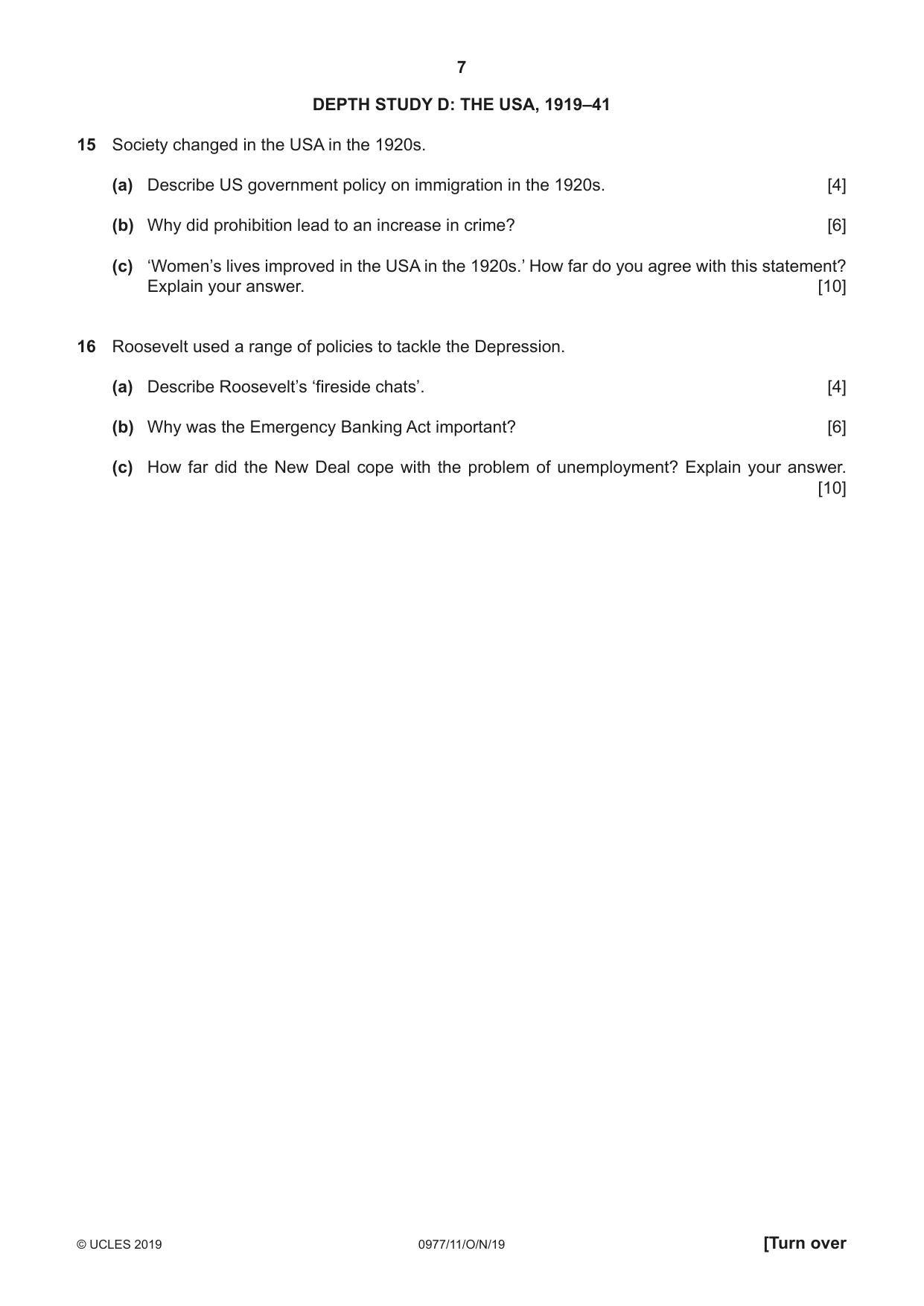 Cambridge IGCSE History (9-1) 0977 2019 Oct/Nov Paper 1 · Variant 1 question paper, page 7 of 12