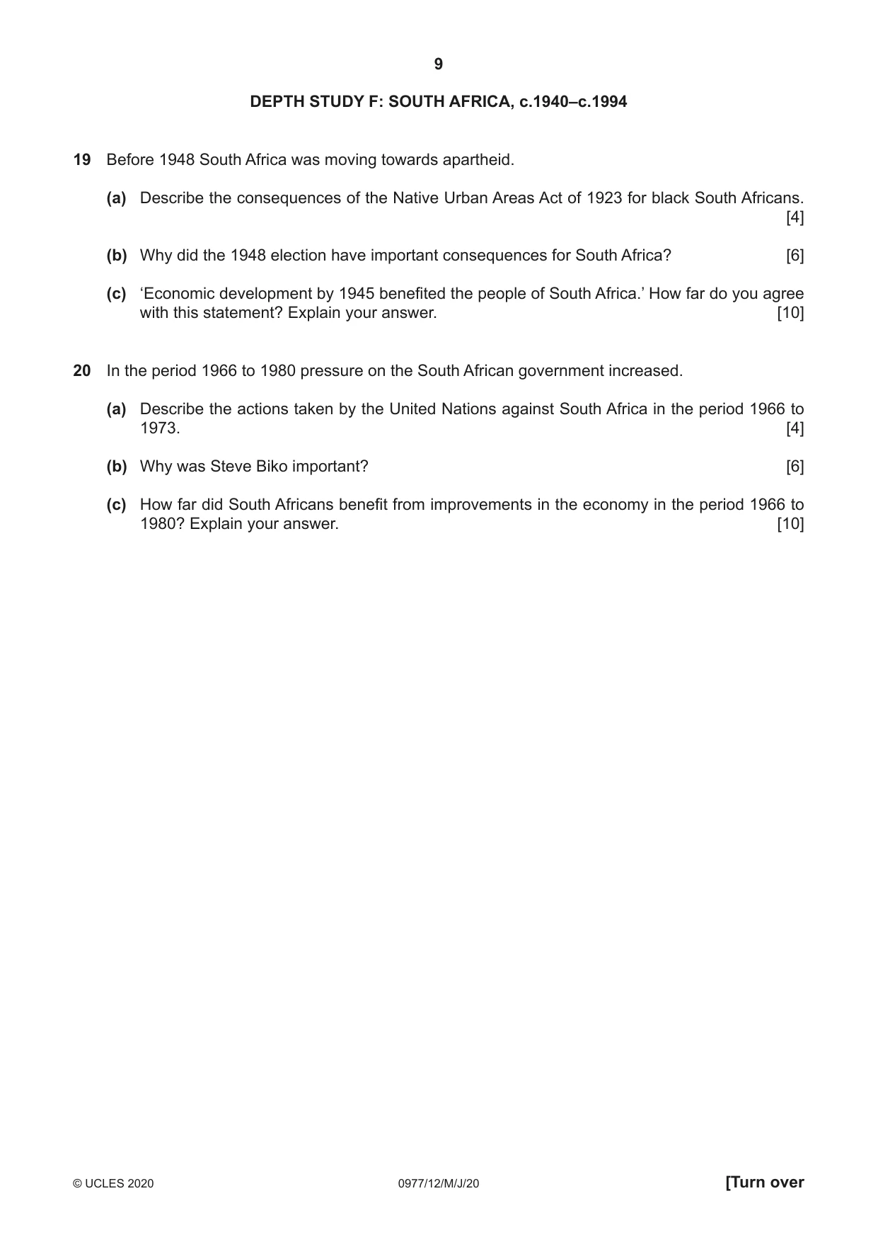 Cambridge IGCSE History (9-1) 0977 2020 May/June Paper 1 · Variant 2 question paper, page 9 of 12