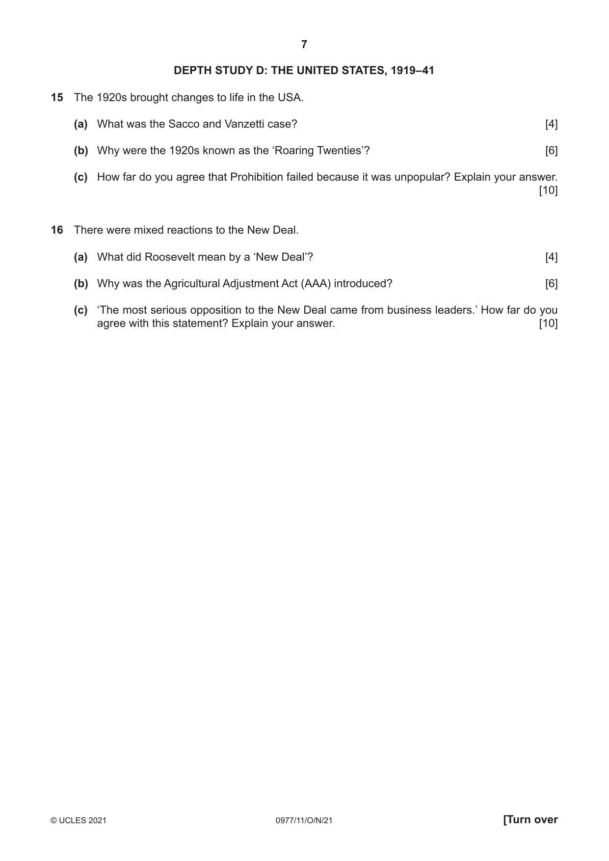 Cambridge IGCSE History (9-1) 0977 2021 Oct/Nov Paper 1 · Variant 1 question paper, page 7 of 12
