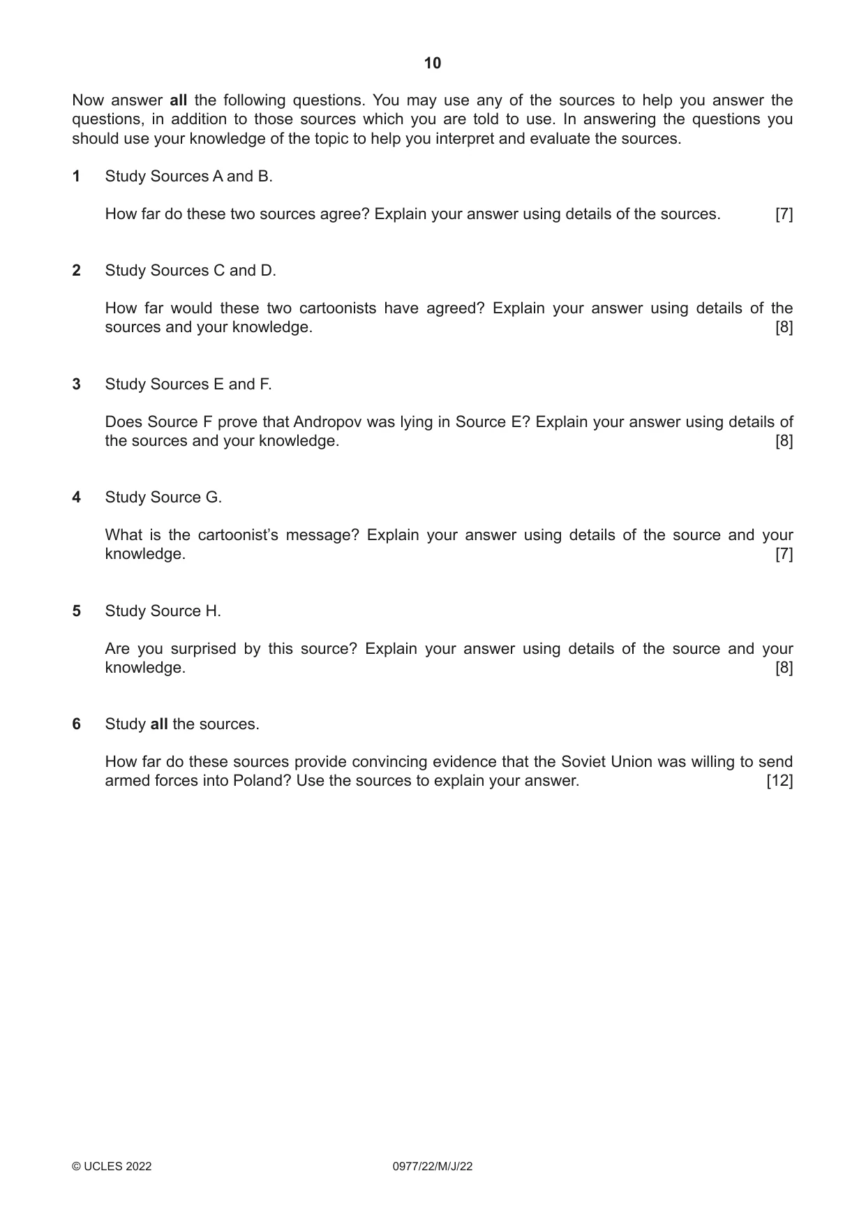 Cambridge IGCSE History (9-1) 0977 2022 May/June Paper 2 · Variant 2 question paper, page 10 of 12