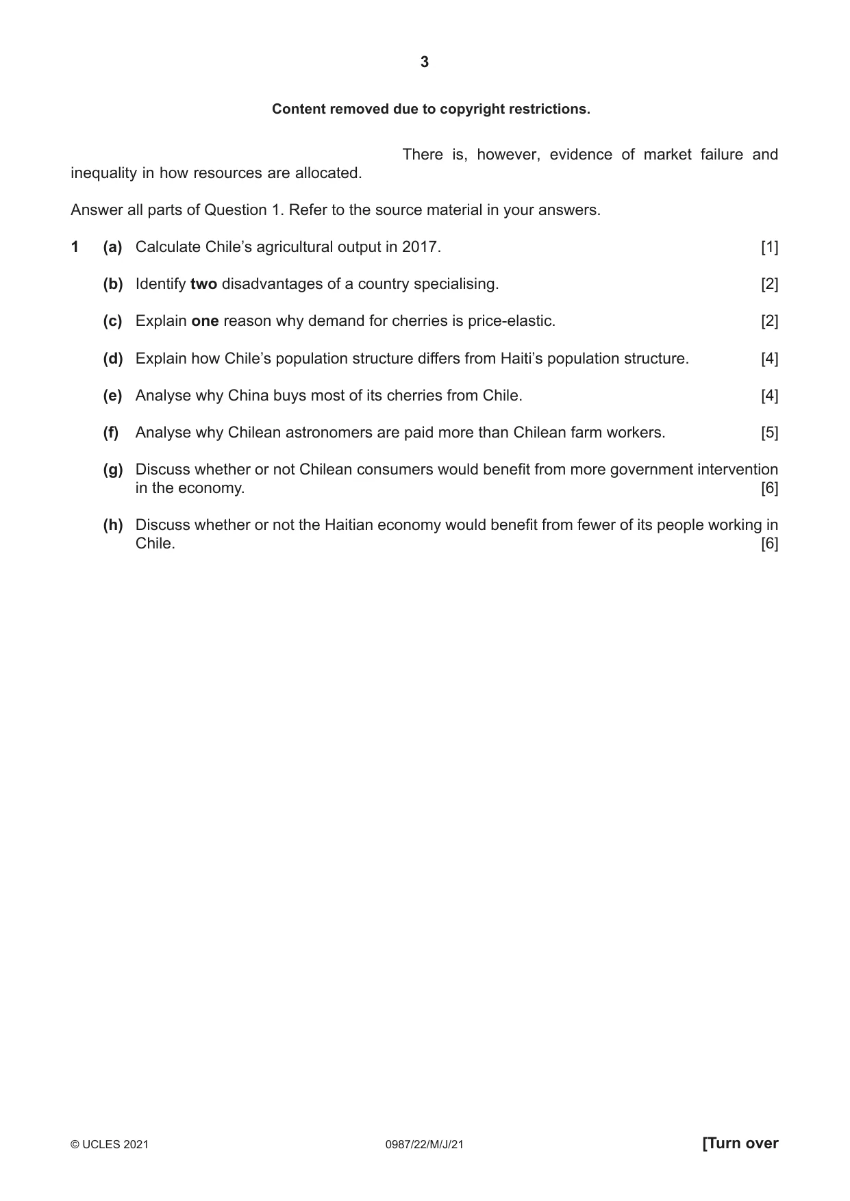Cambridge IGCSE Economics (9-1) 0987 2021 May/June Paper 2 · Variant 2 question paper, page 3 of 8