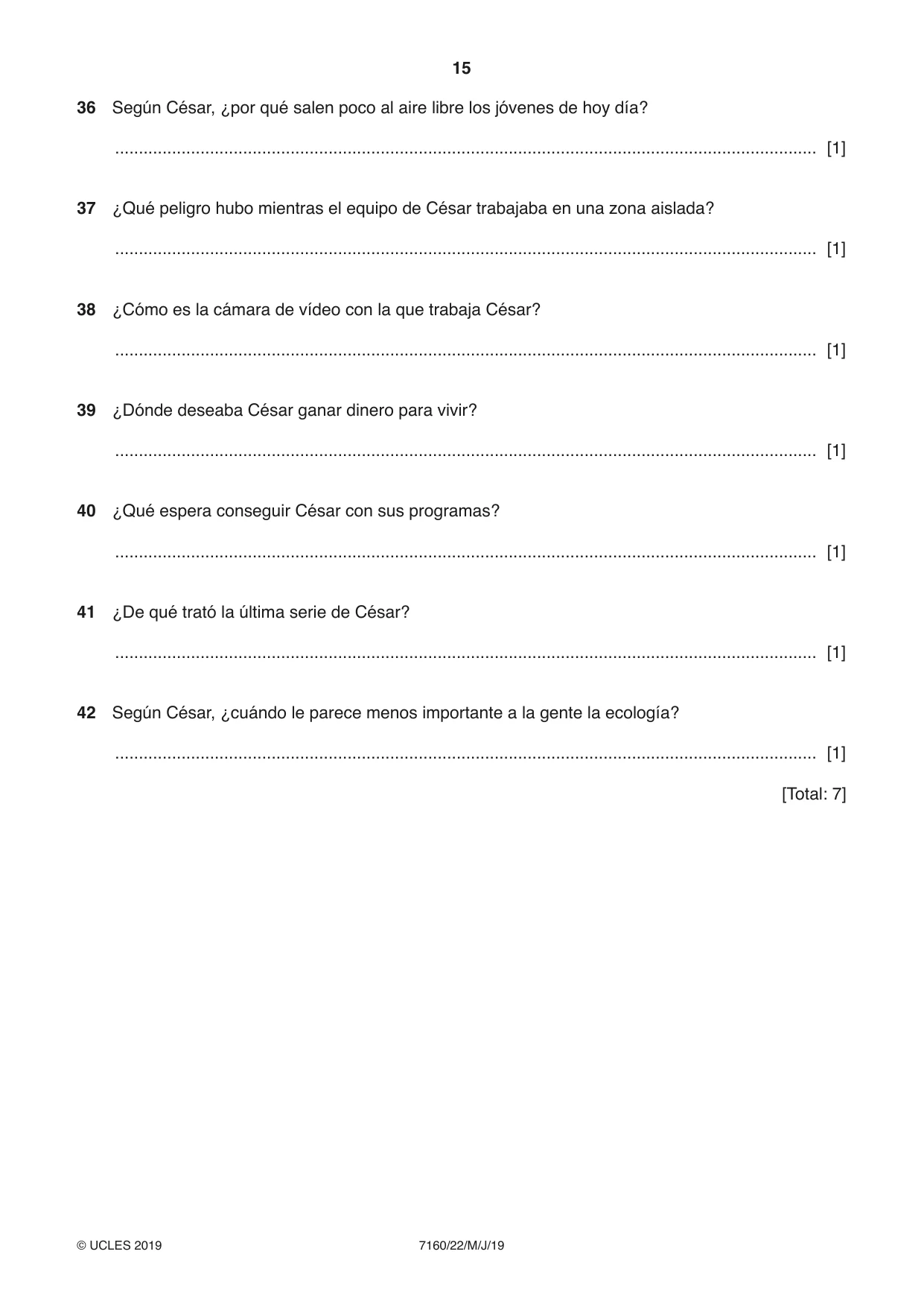 Cambridge IGCSE Spanish (9-1) 7160 2019 May/June Paper 2 · Variant 2 question paper, page 15 of 16